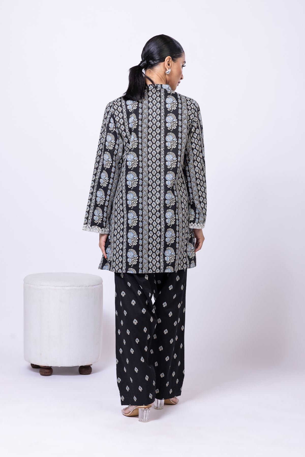 Embroidered Cambric Kurta - OTD4-EX22-02TA-VG