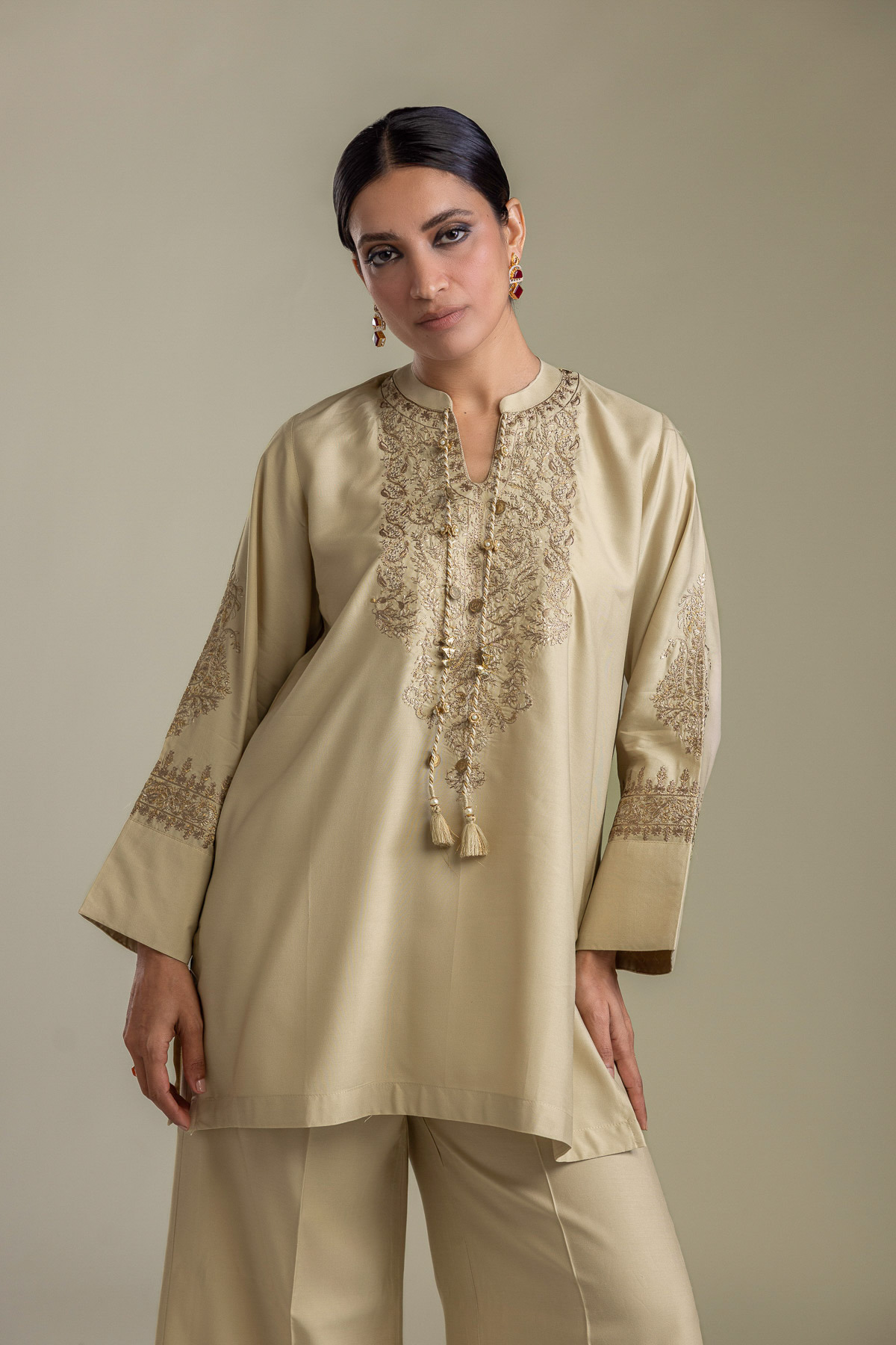 Embroidered Raw Silk Short Embroidered Kurta - 2-26-403-A-H1-VG