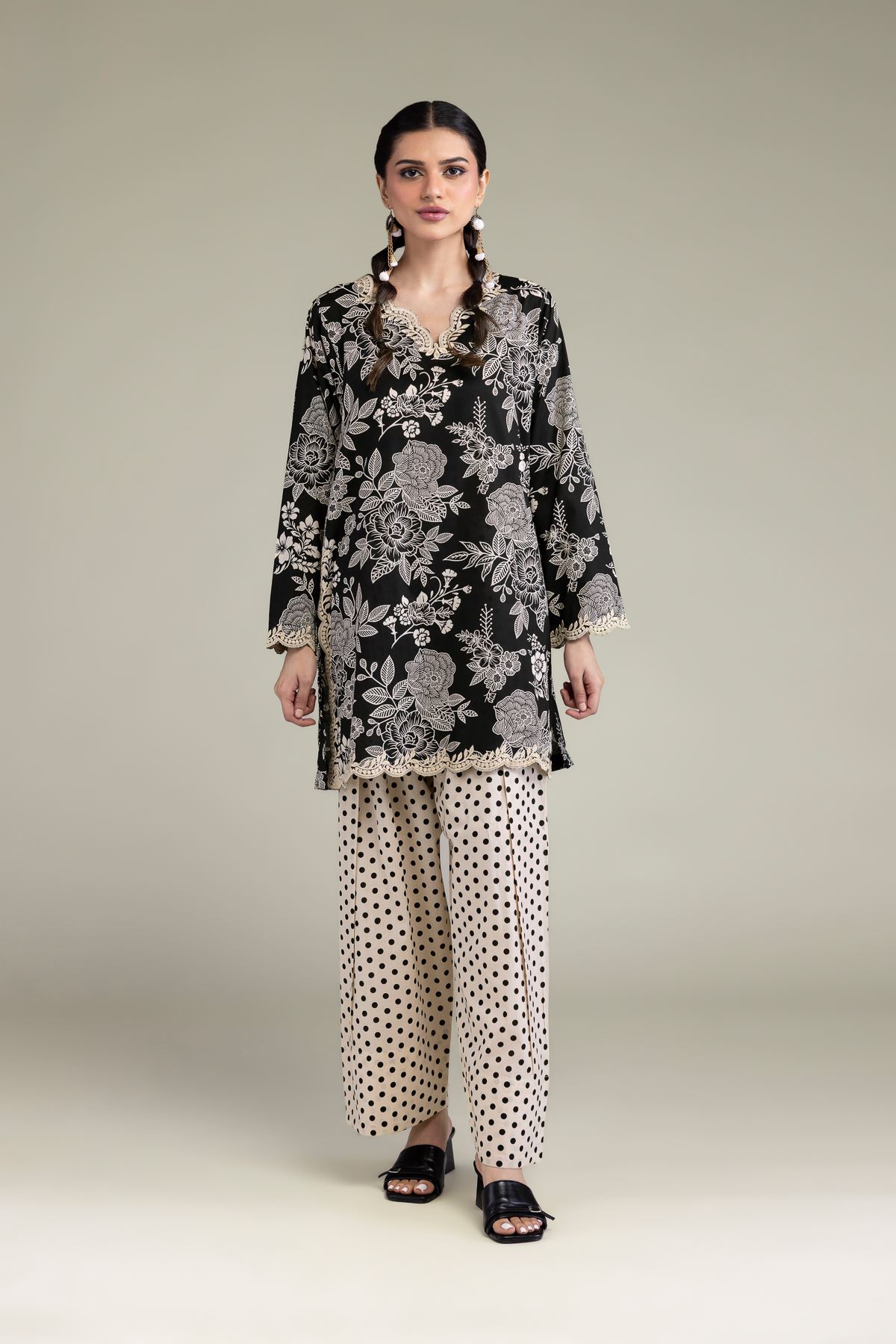 Printed Cambric Off-White Cambric Shalwar - 1-26-231-A-C1-VG