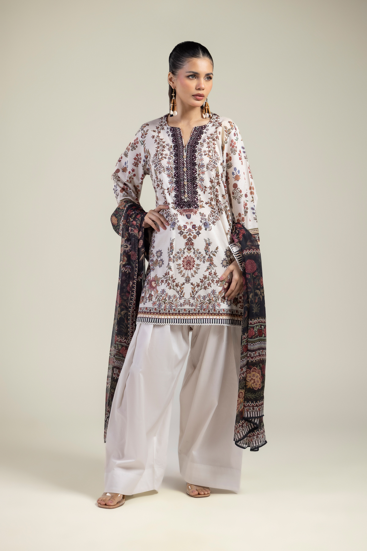 Embroidered Cotton Dobby Floral Tailored 3-Piece - T-A11-26-118FI2-VG