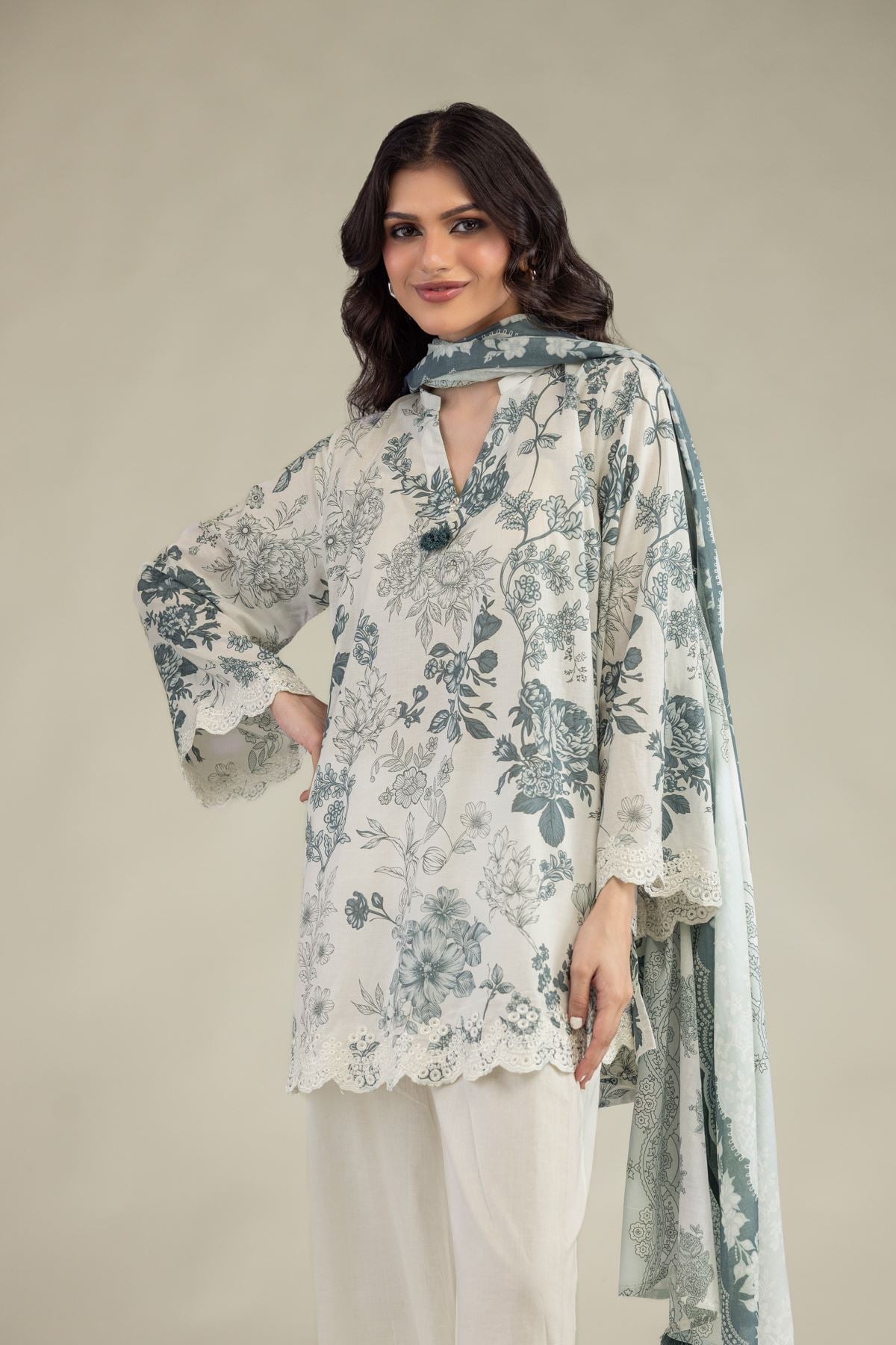 Embroidered Lawn Floral Lawn Dupatta - 1-26-250-B-H1-VG