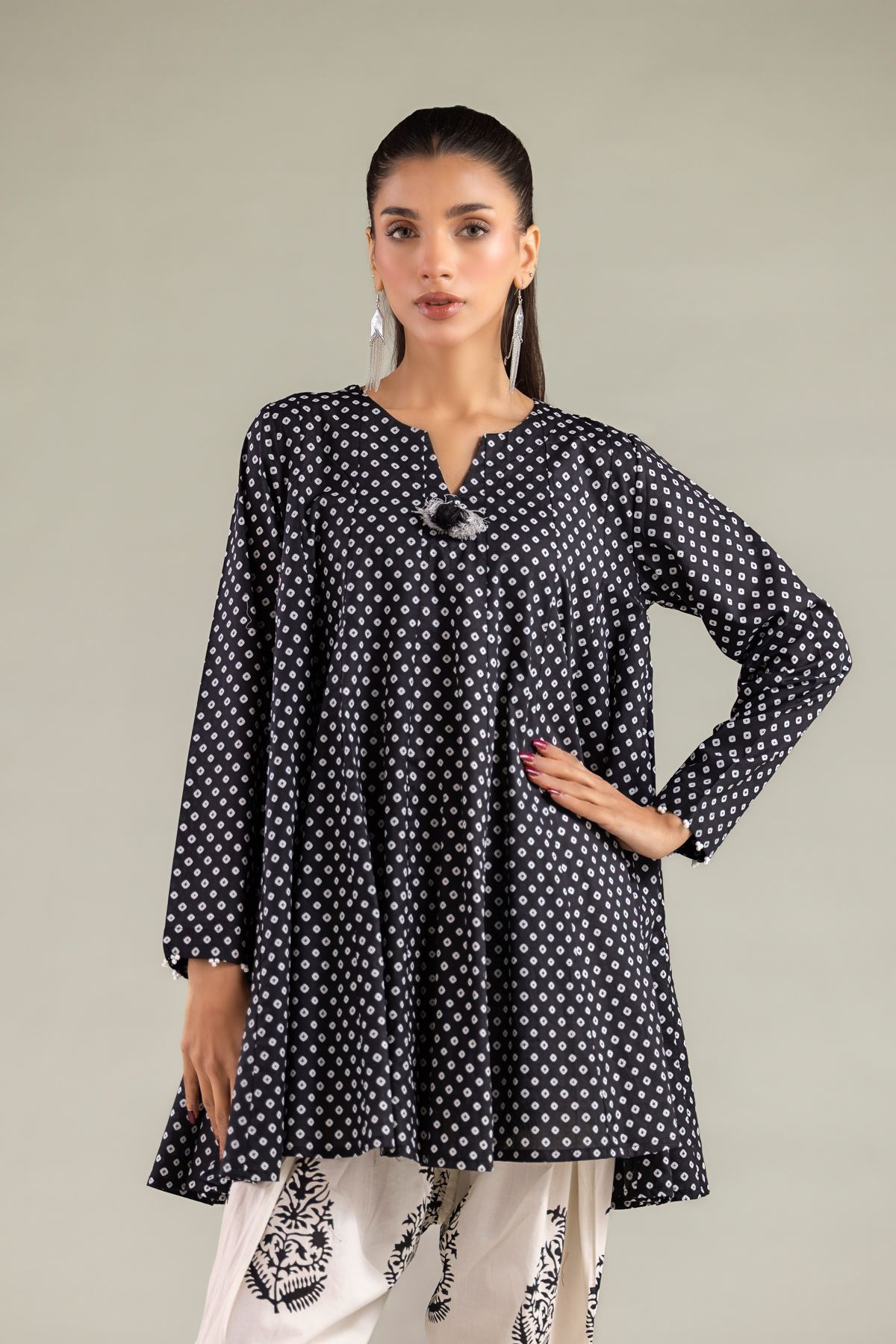 Printed Cambric Geometric V-Neck Kurta - 1-26-116-A-G-VG