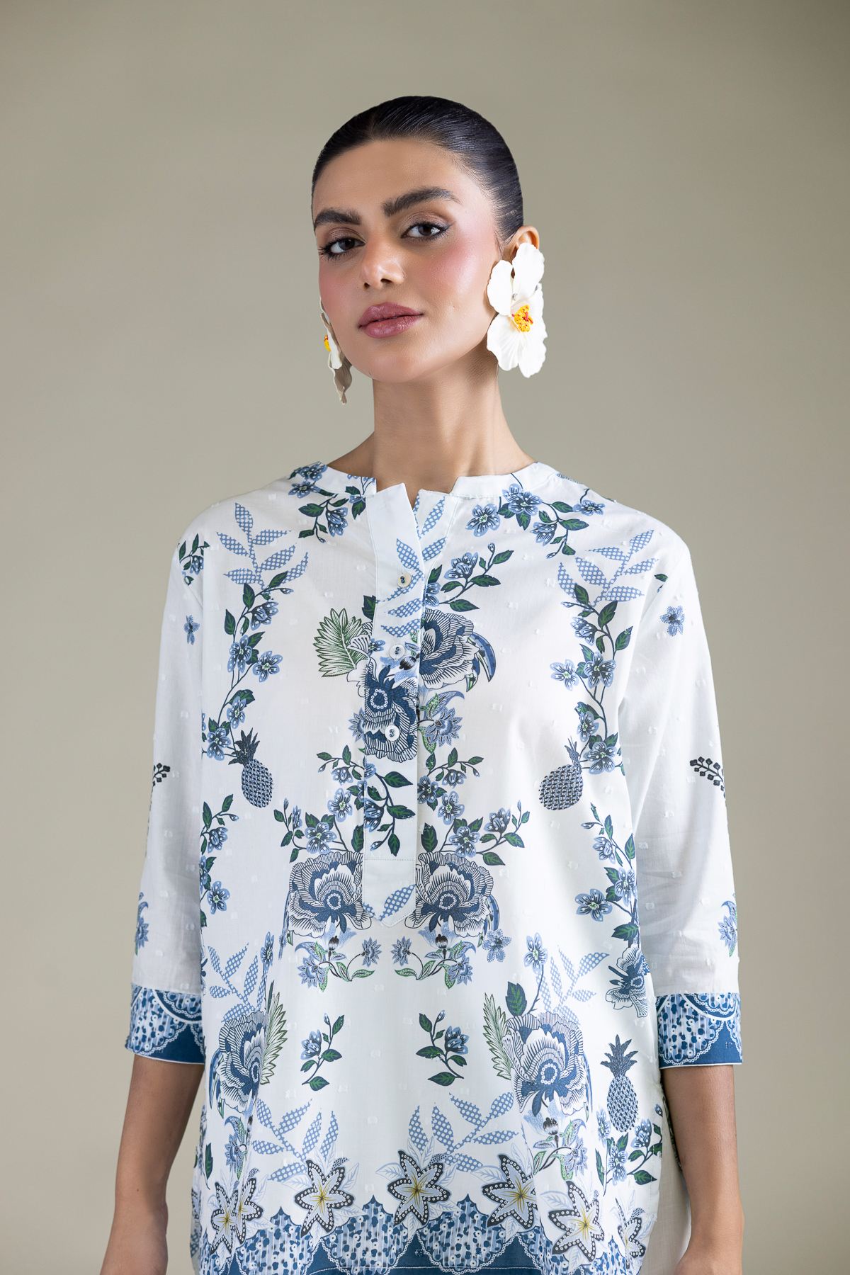 Embroidered Cambric Short Cambric Shirt - 1-26-211-A-A2-VG