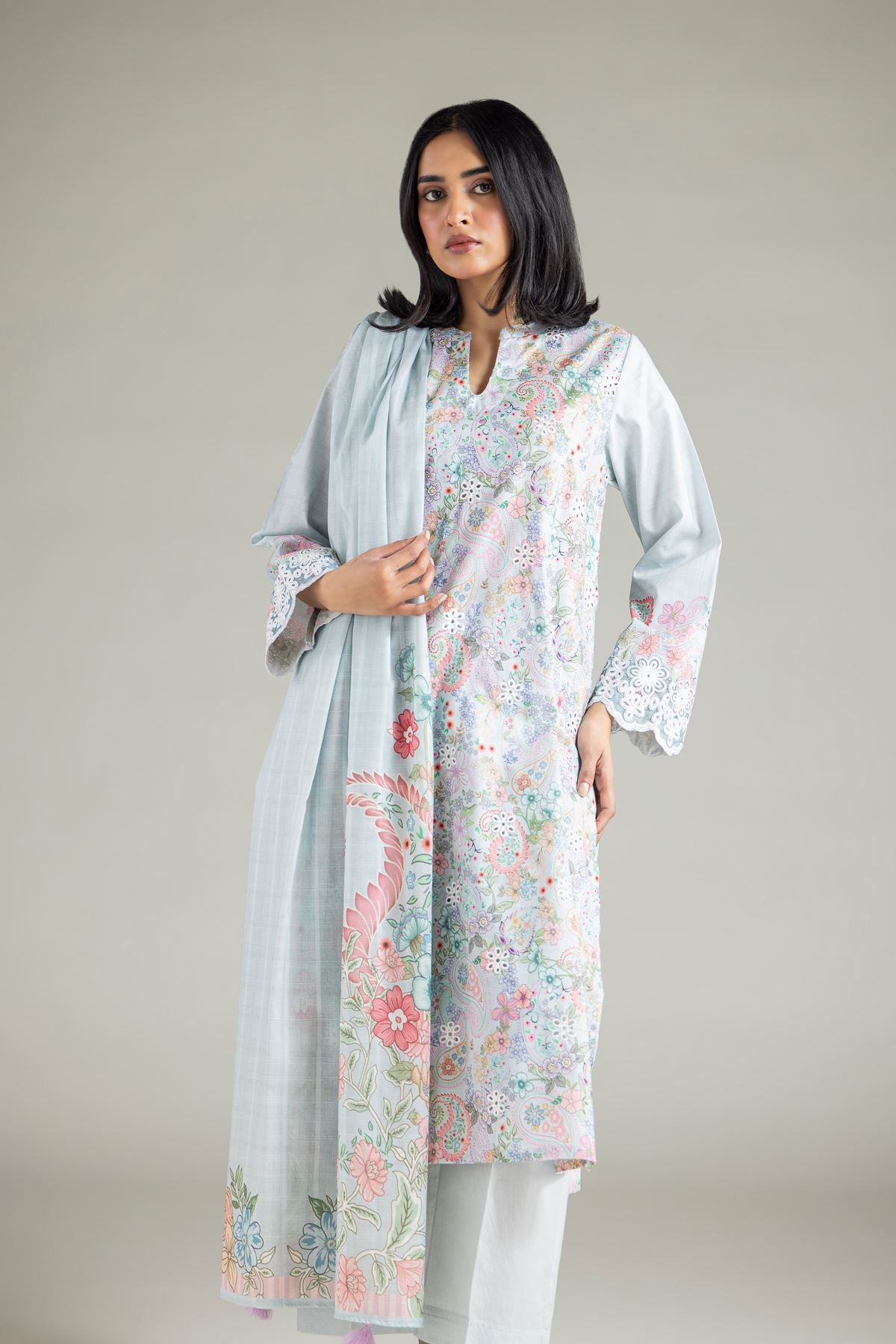 Embroidered Textured Lawn 3-Piece Tailored Lawn - 1-26-142-A-F-VG