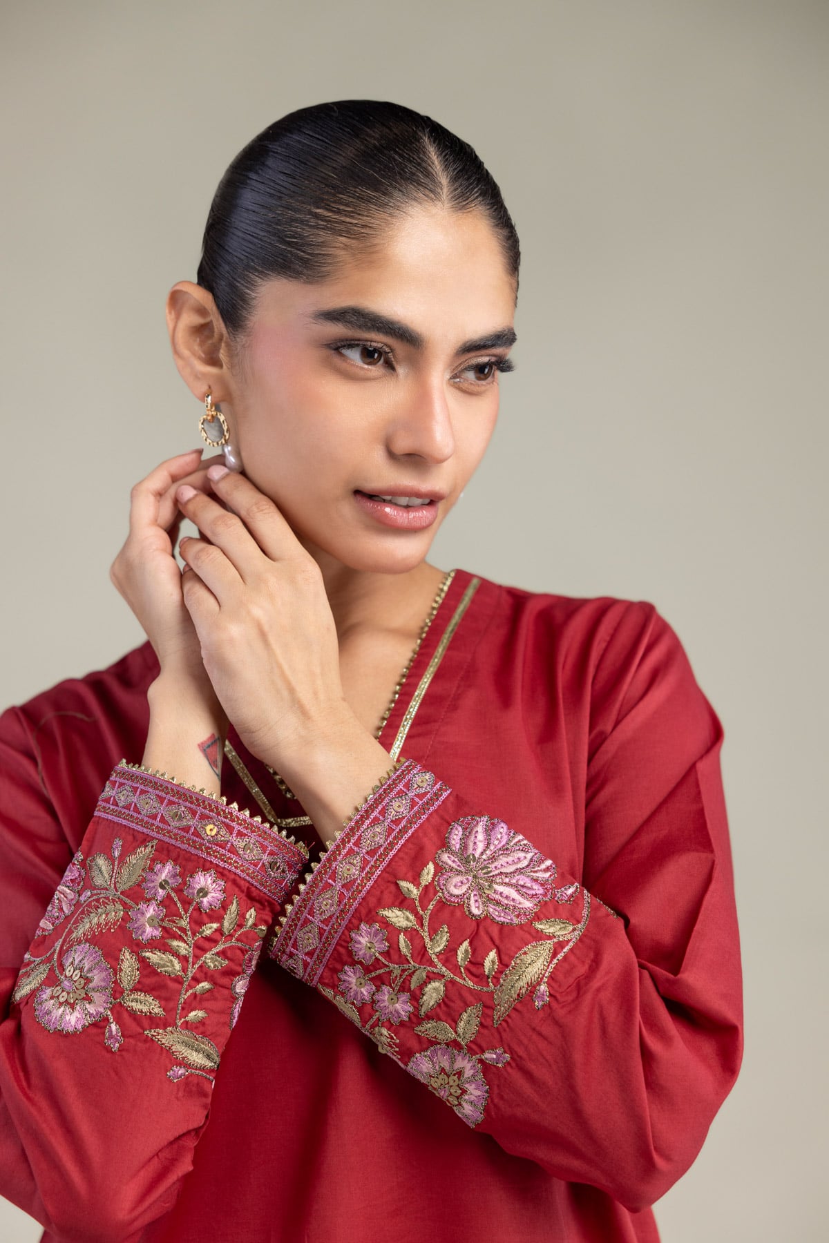 Embroidered Cambric Red Floral Kurta - 1-26-102-A-F-VG