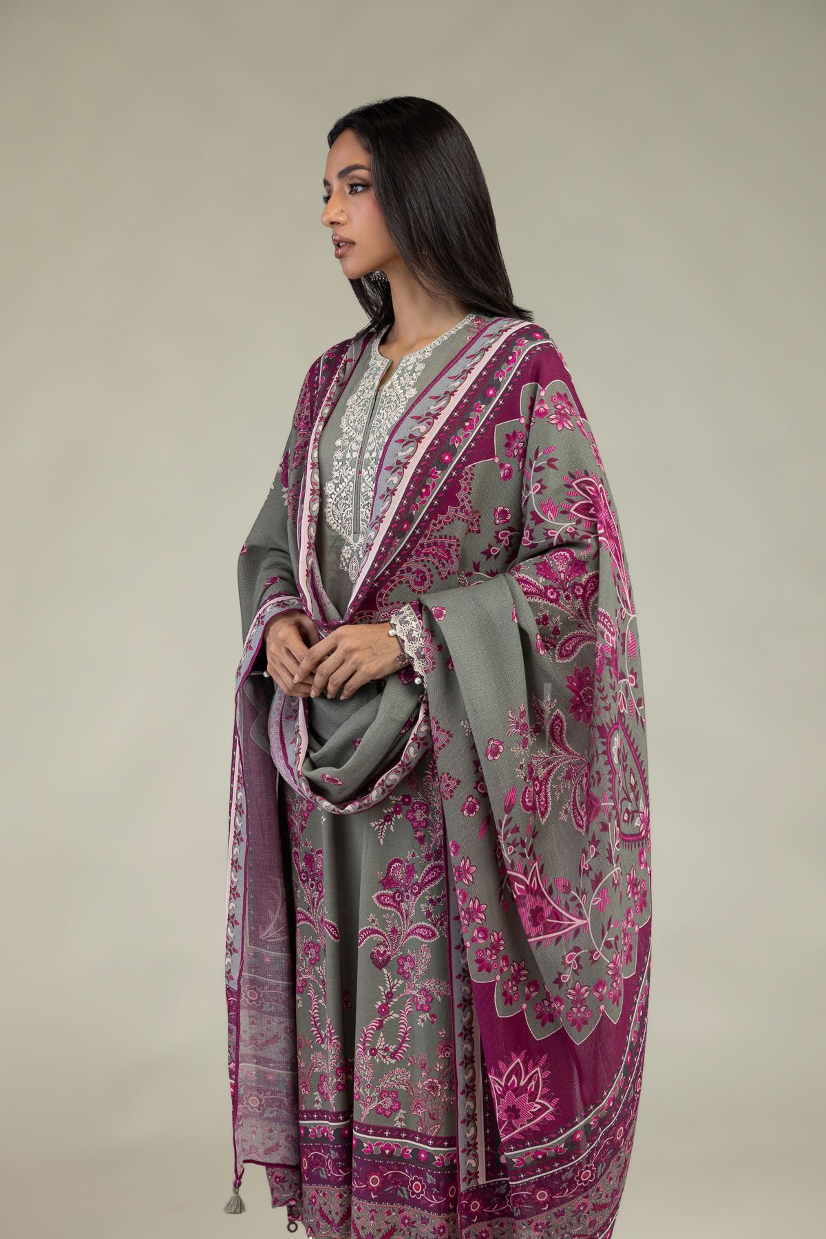 Embroidered Textured Lawn Floral Tailored 3-Piece - 1-26-322-B-A1-VG
