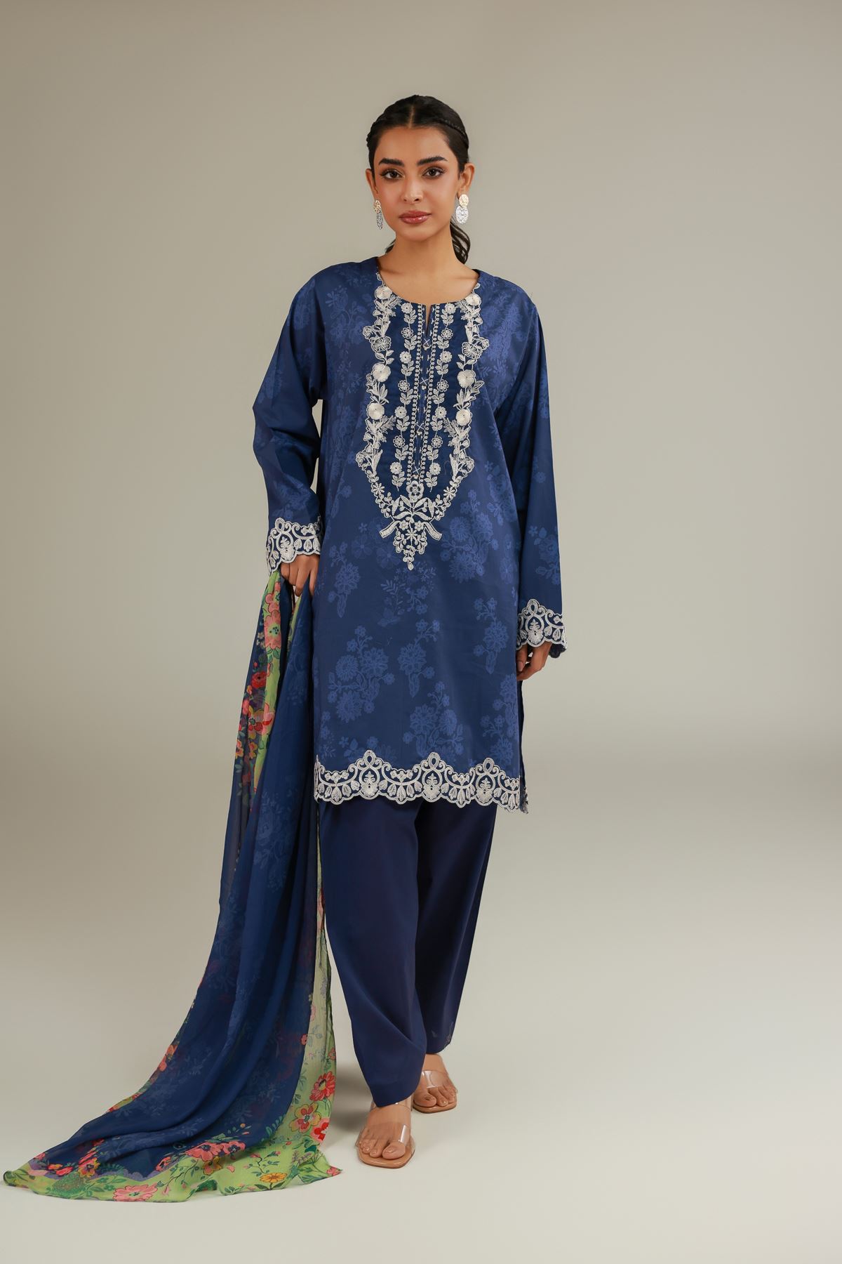 Embroidered Cambric Cambric Tailored 3-Piece - T-A22-26-218FH1-VG