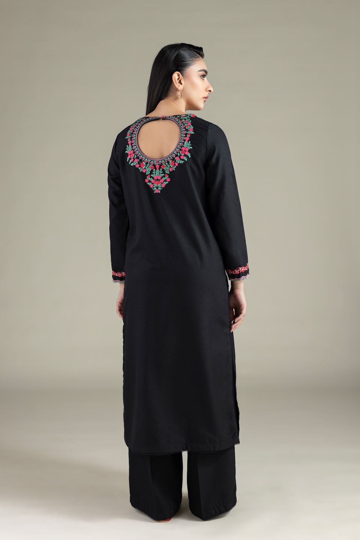 Embroidered Heavy Blended Viscose Kurta - 25-10-11E9-07TB-VG
