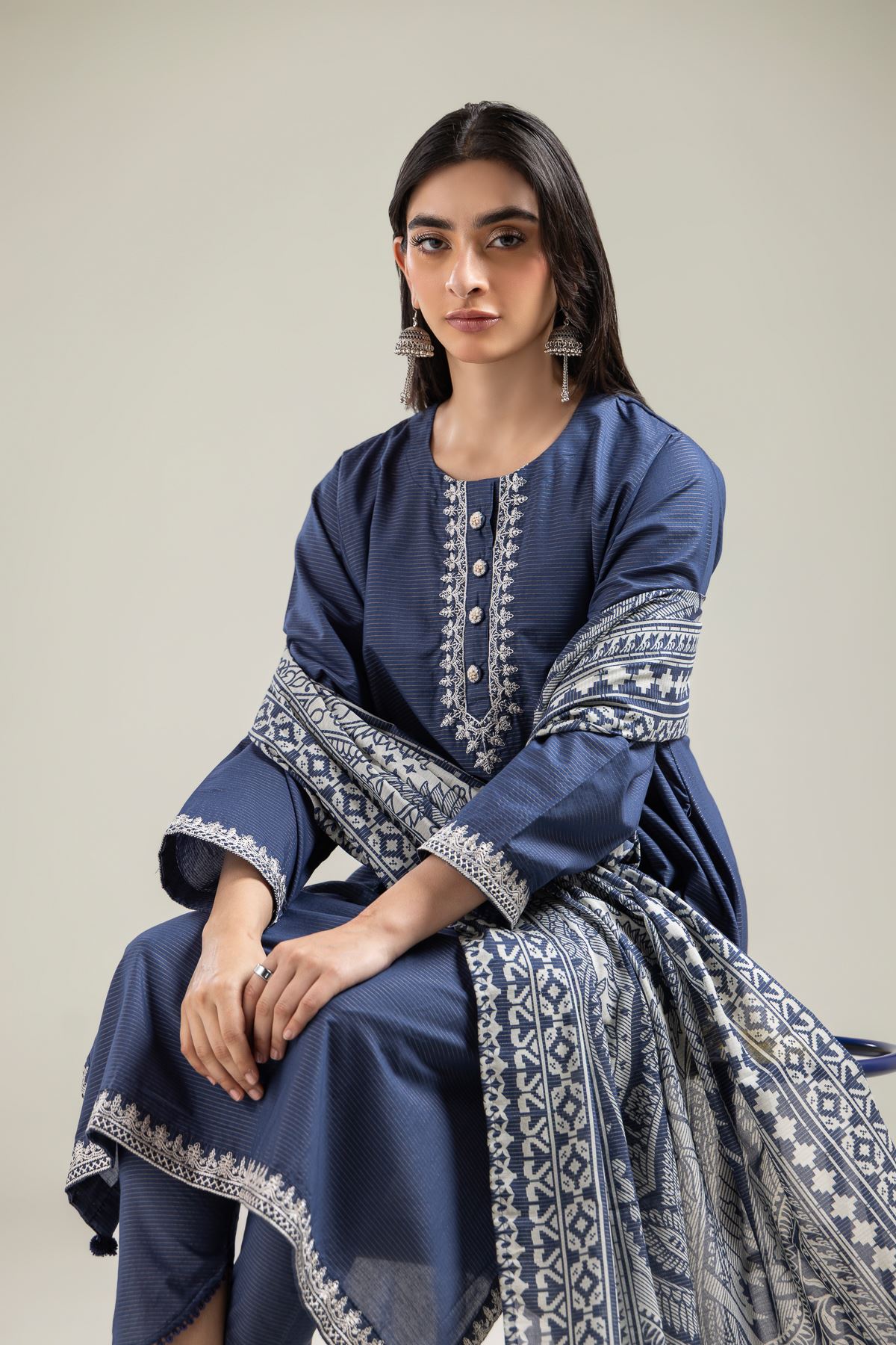 Embroidered Mesuri Navy Mesuri Dupatta - 1-26-121-A-G-VG