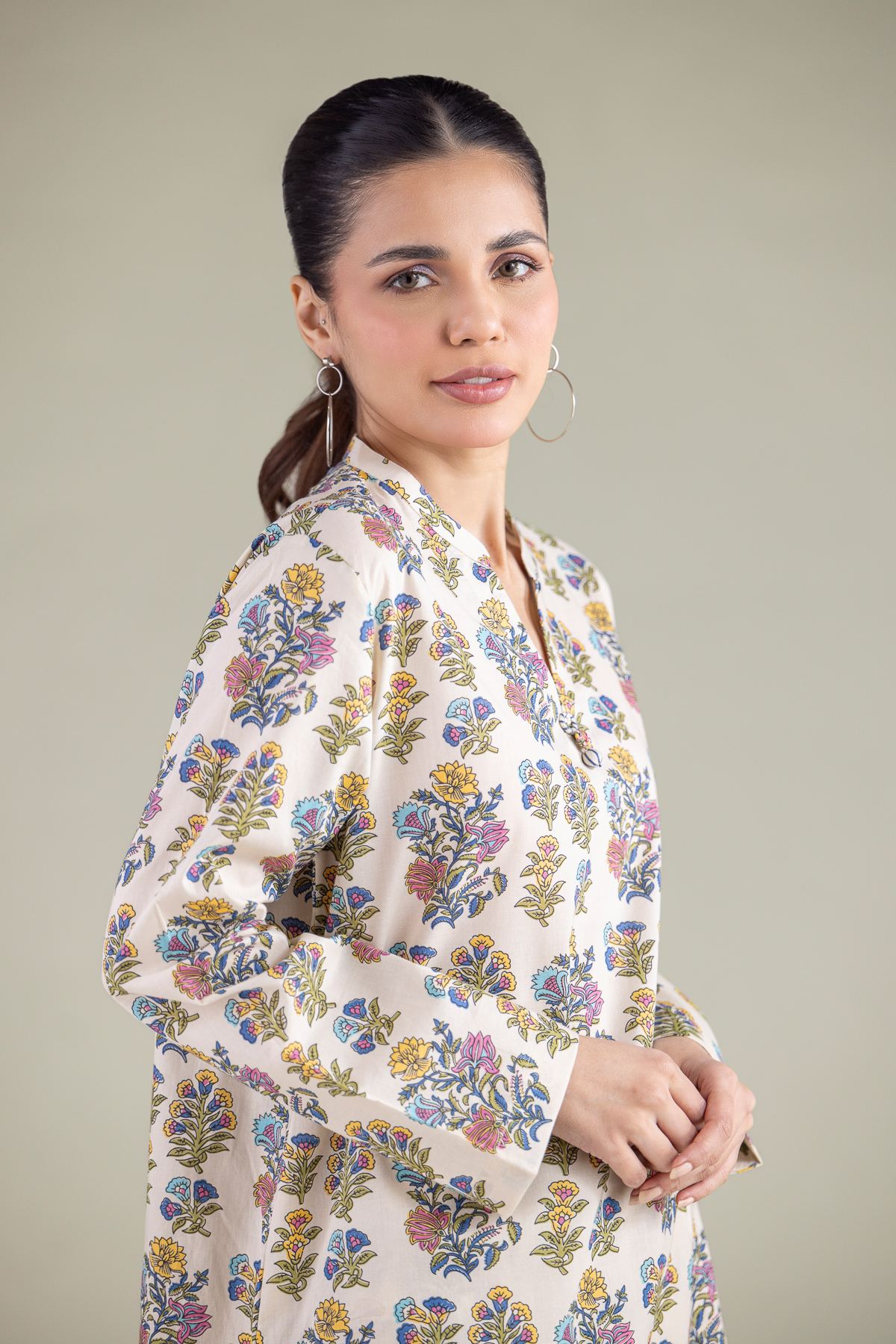 Printed Cambric Floral V-Neck Kurta - 2-26-106-A-B-VG