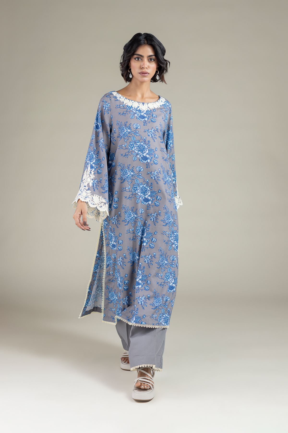 Embroidered Raw Silk Kurta - 25-10-12E4-10TA-VG