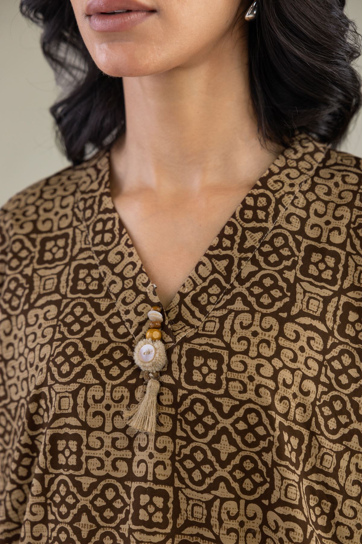 Printed Cambric Short V-Neck Kurta - 1-26-135-B-G-VG