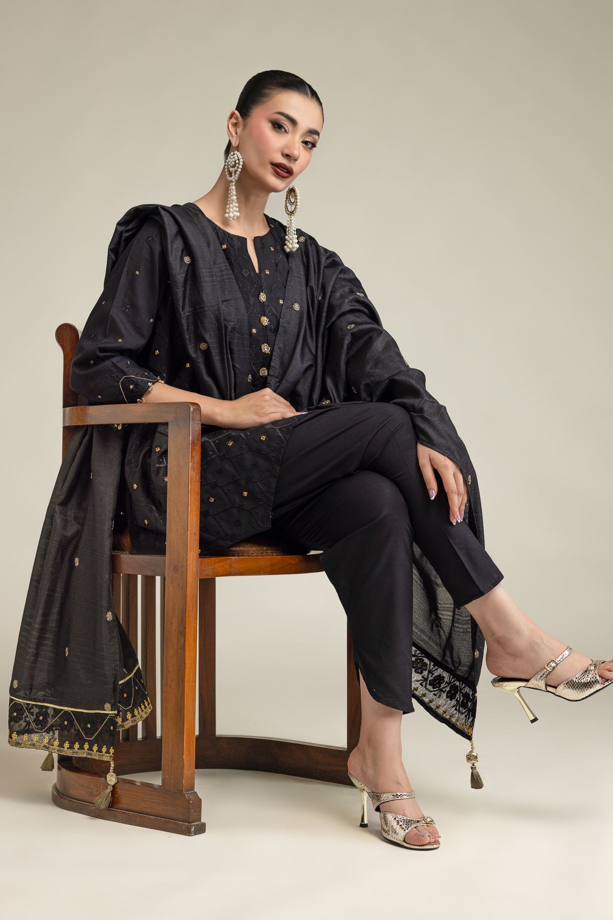 Embroidered Polyester Silk Black Silk Dupatta - 2-26-207-C-J1-VG