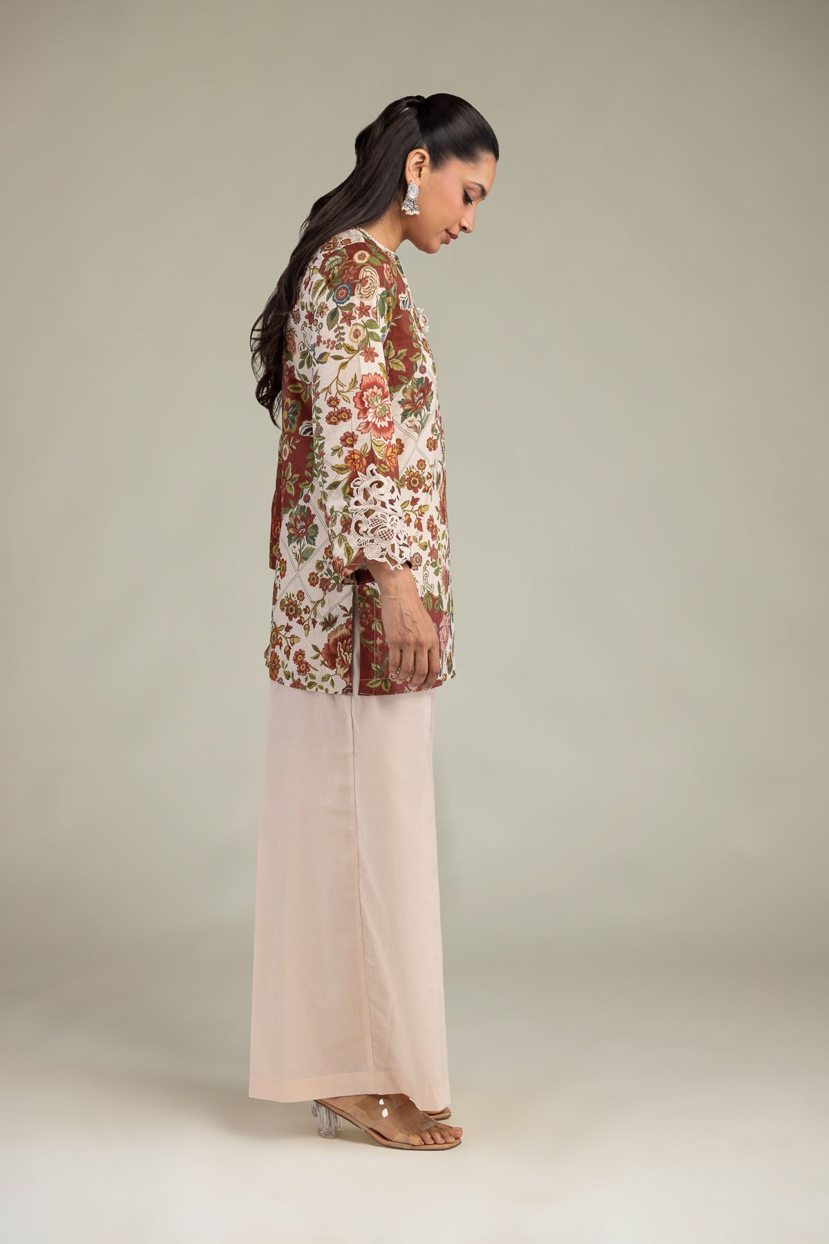 Embroidered Cambric Floral Cambric Kurta - 25-11-12S3-08TA-VG