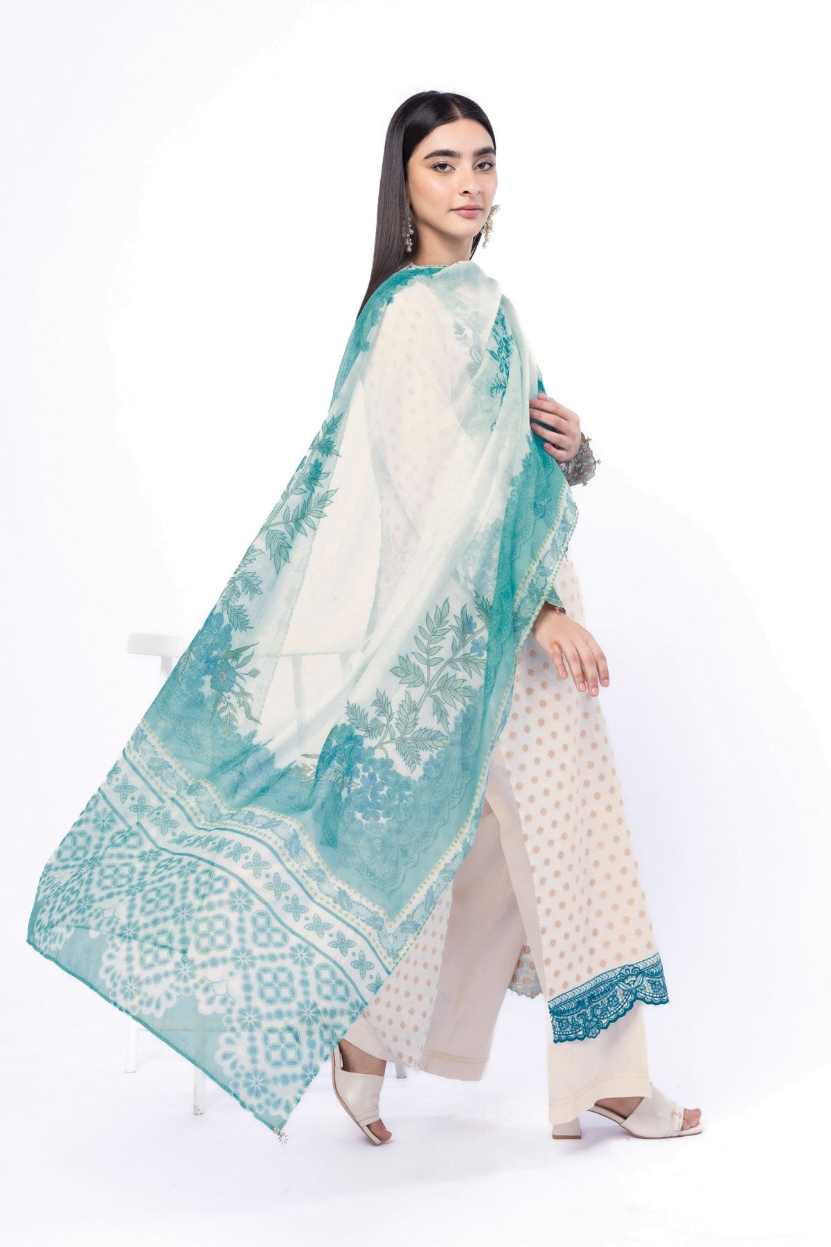 Embroidered Jacquard Tailored 3 Piece - T-A33-26-104FD1-VG