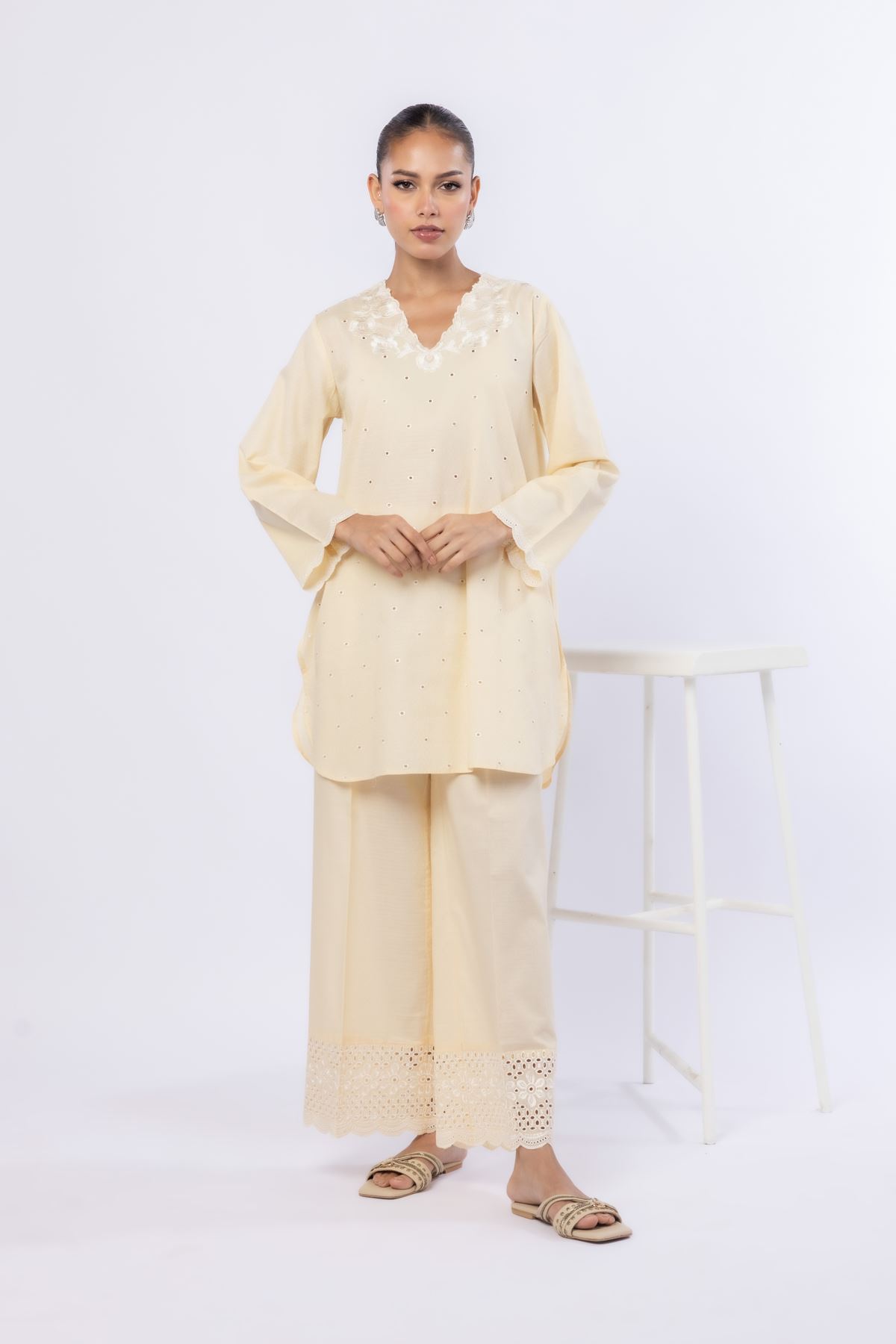 Embroidered Cotton Dobby Kurta - 25-W02iB-02TA-VG
