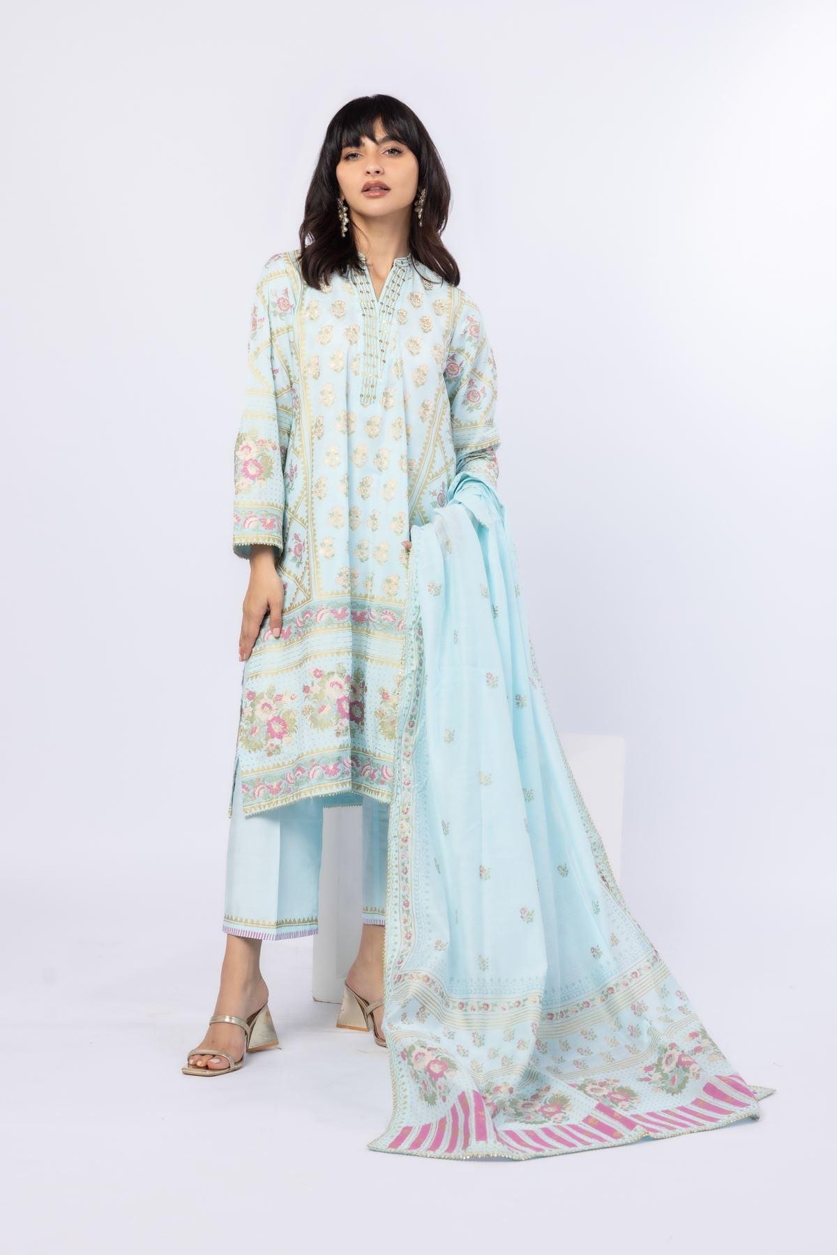 Embroidered Raw Silk Kurta - 25-09-11E14-08TA-VG