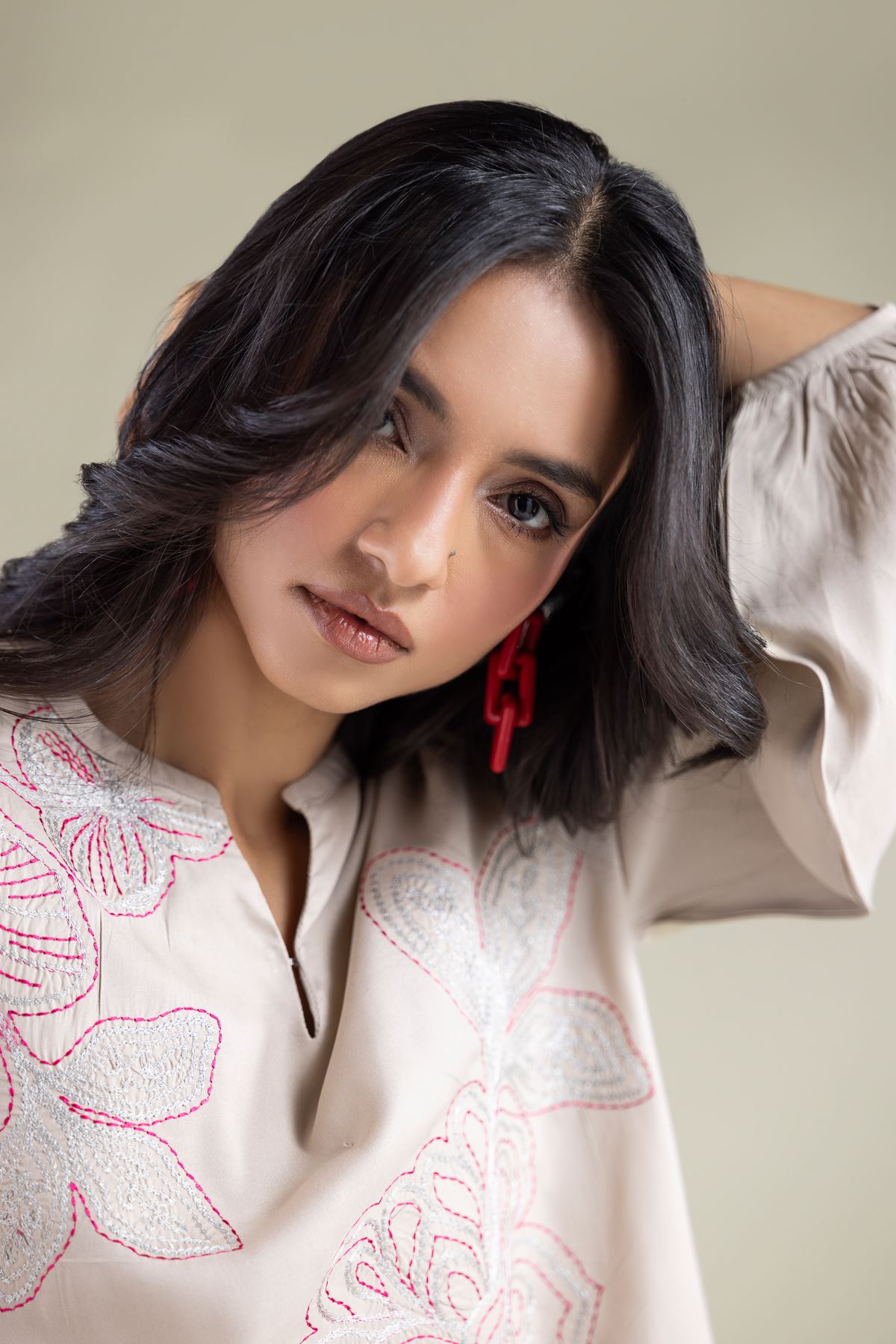 Embroidered Viscose Blouse - 6-26-101-A-F-VG