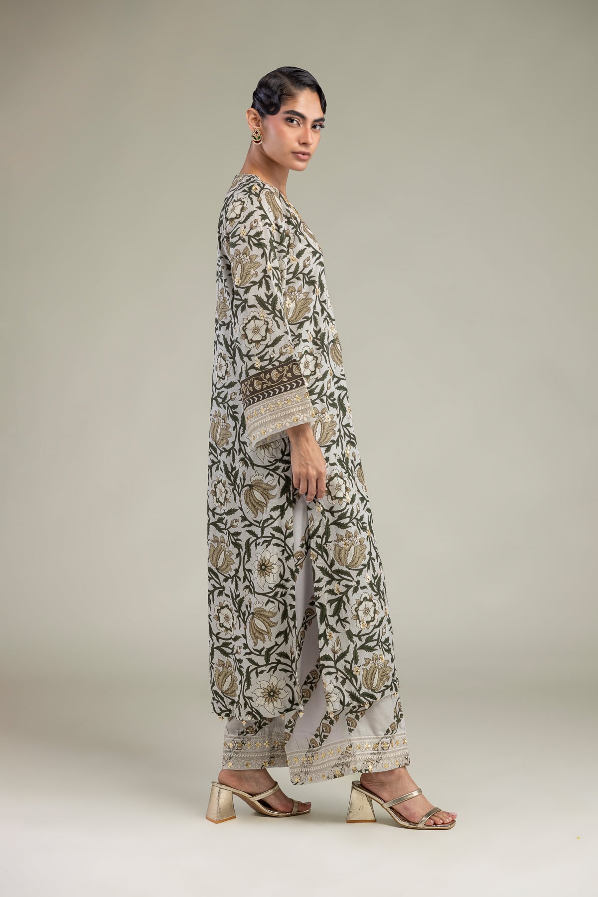 Embroidered Raw Silk Silk Floral Pants - 1-26-102-A-F-VG