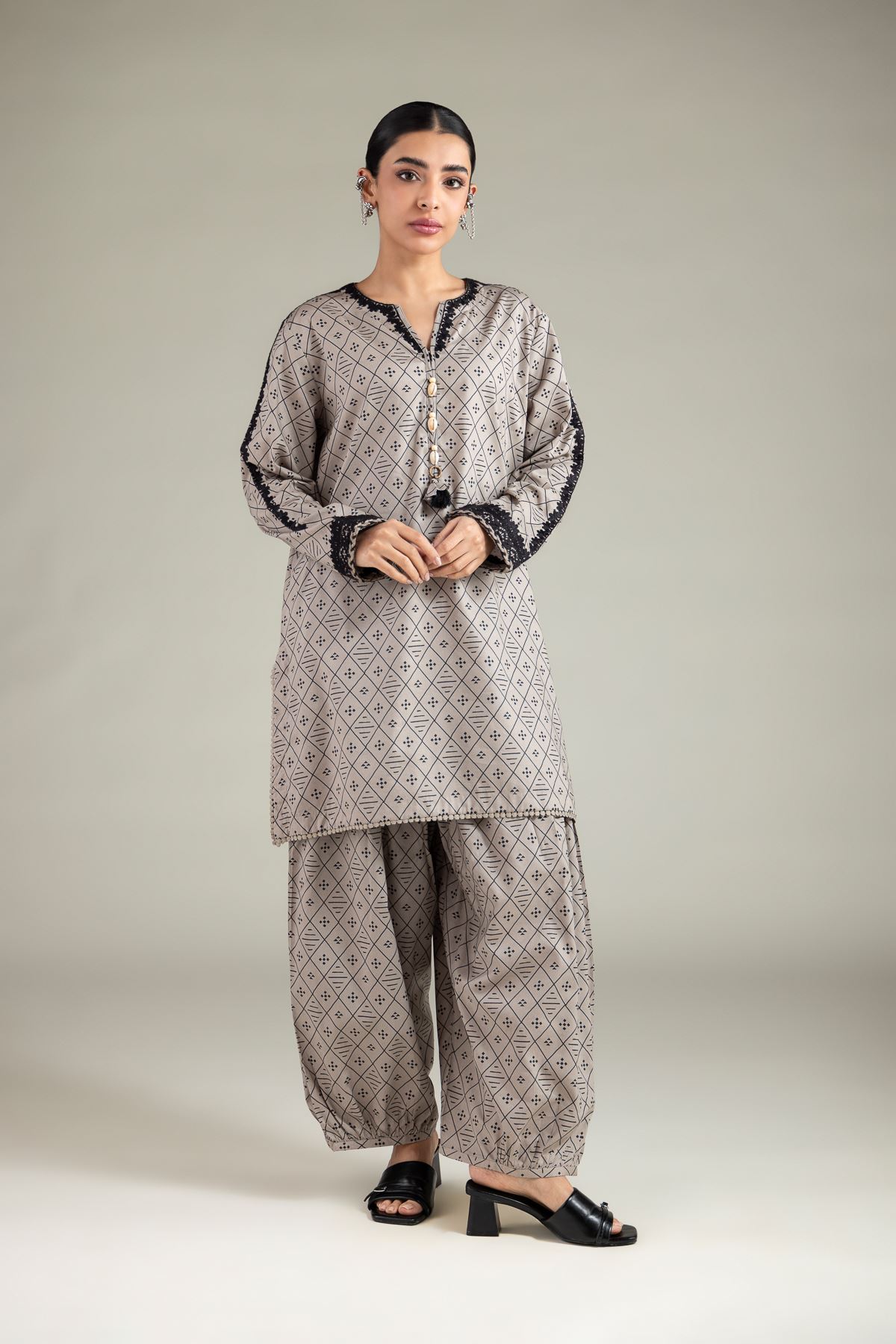 Embroidered Cotton Viscose Kurta - 1-26-108-A-F-VG