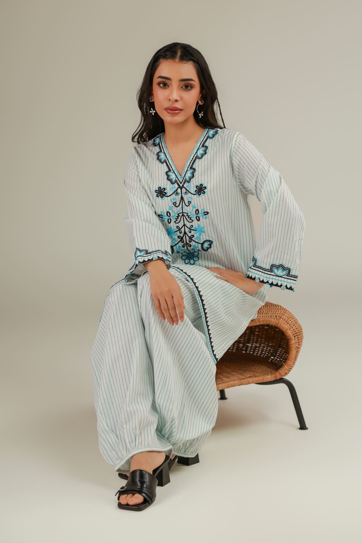 Embroidered Cotton Dobby Floral V-Neck Kurta - 1-26-119-A-F-VG