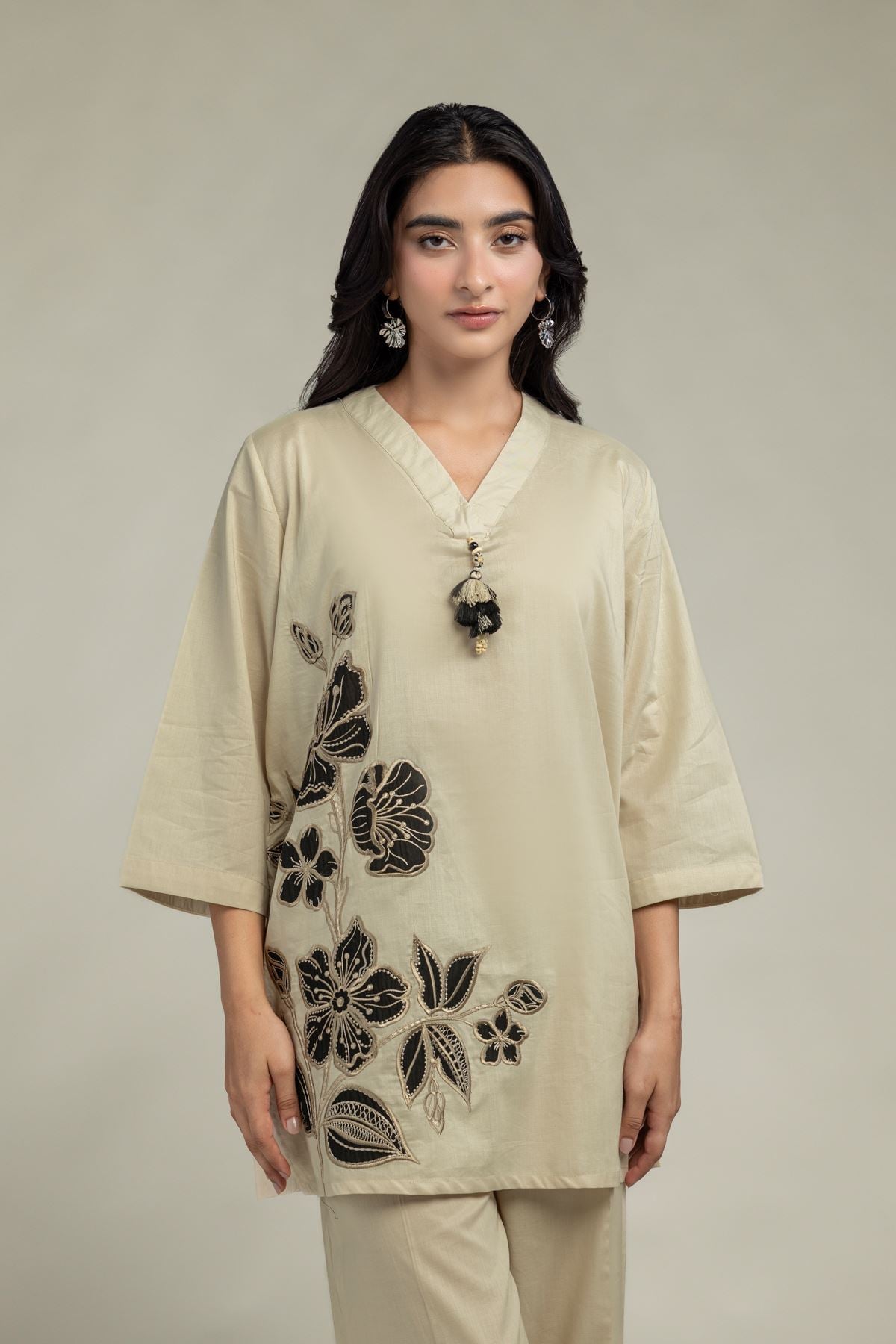 Cambric Floral Beige Kurta - T-A33-26-205FG2-VG