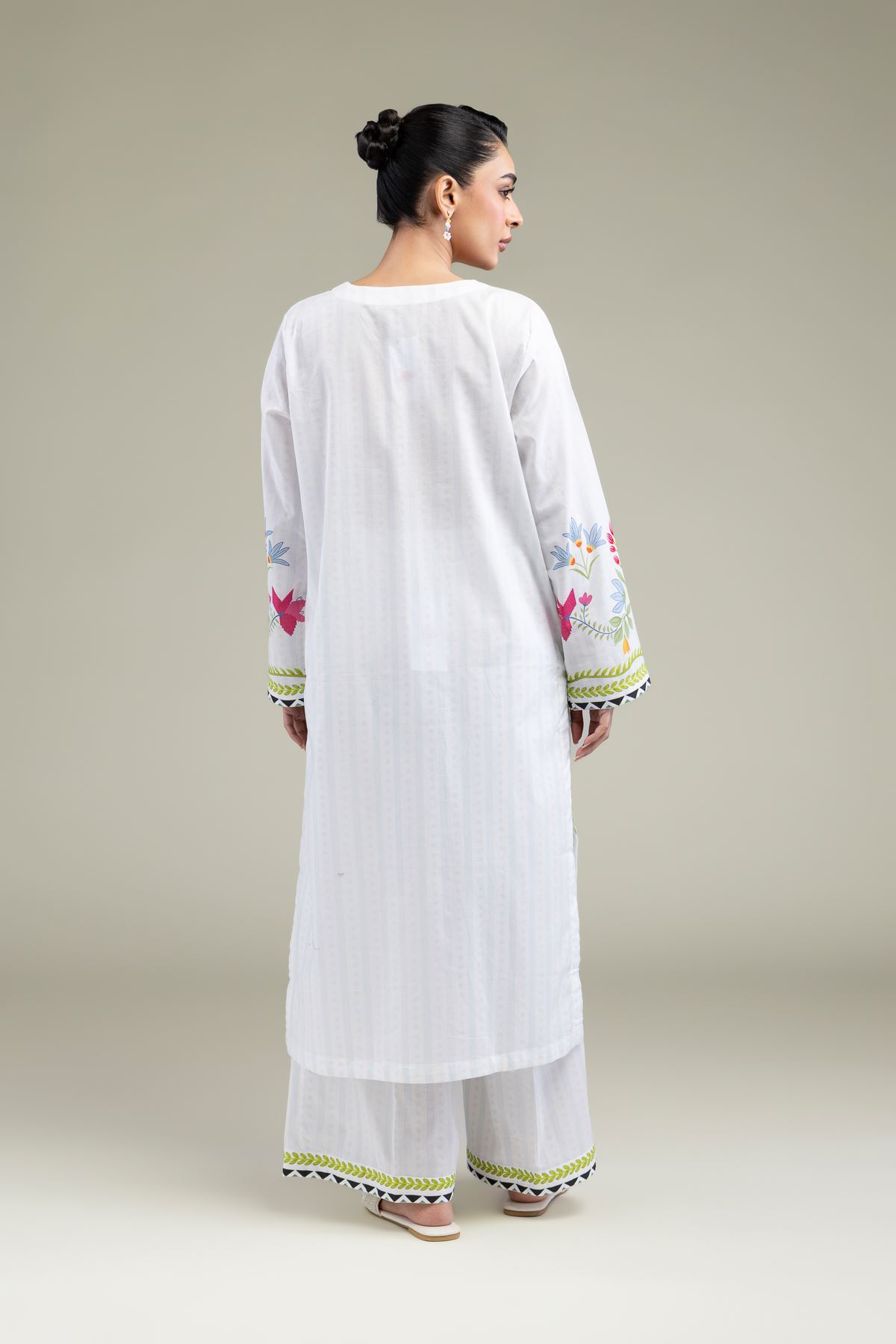 Printed Cambric Floral Cambric Kurta - 25-09-12E2-01TB-VG