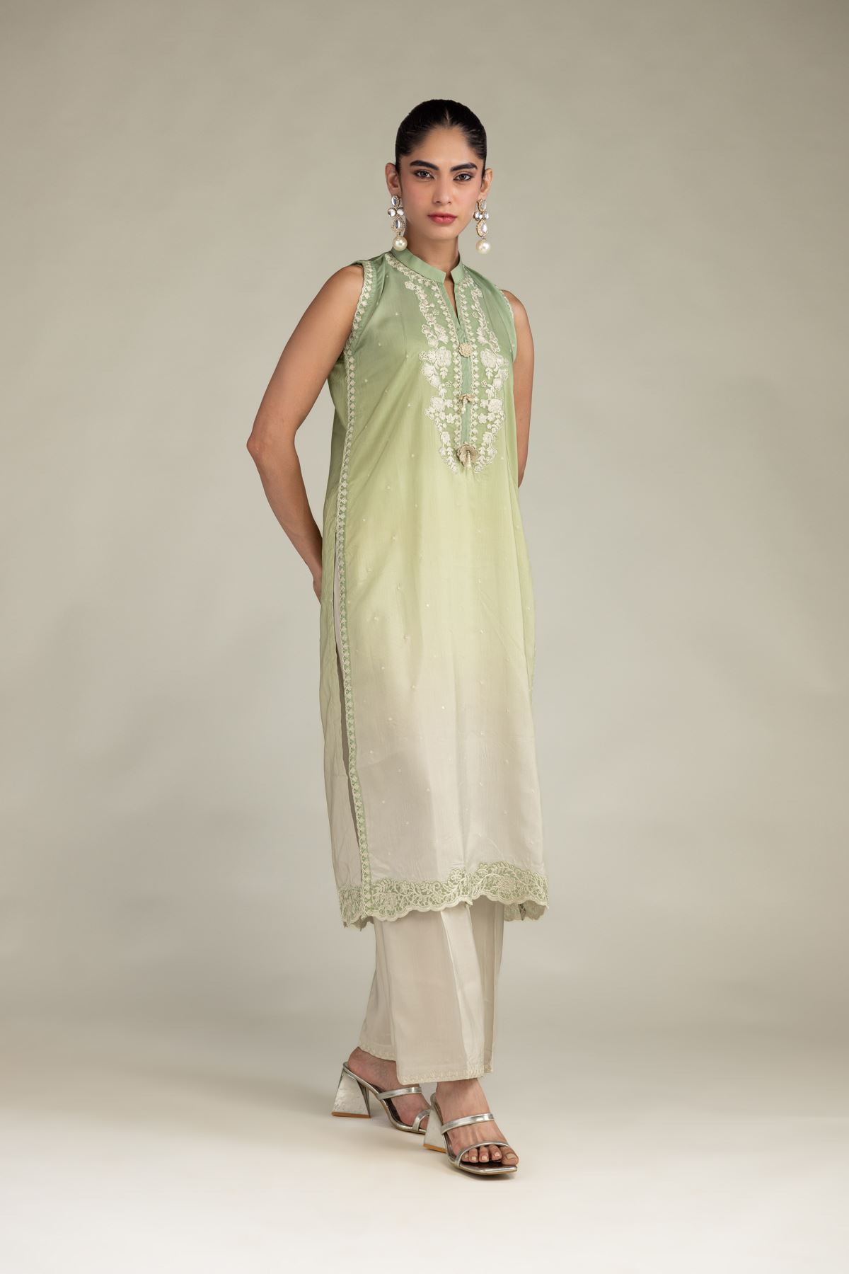 Embroidered Blended Viscose Sleeveless Floral Kurta - 1-26-229-B-F1-VG