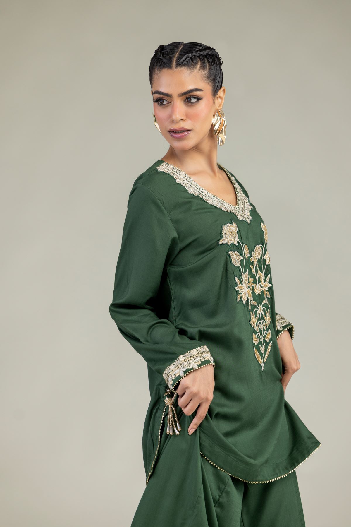 Embroidered Raw Silk Floral Green Kurta - 2-26-203-A-B1-VG