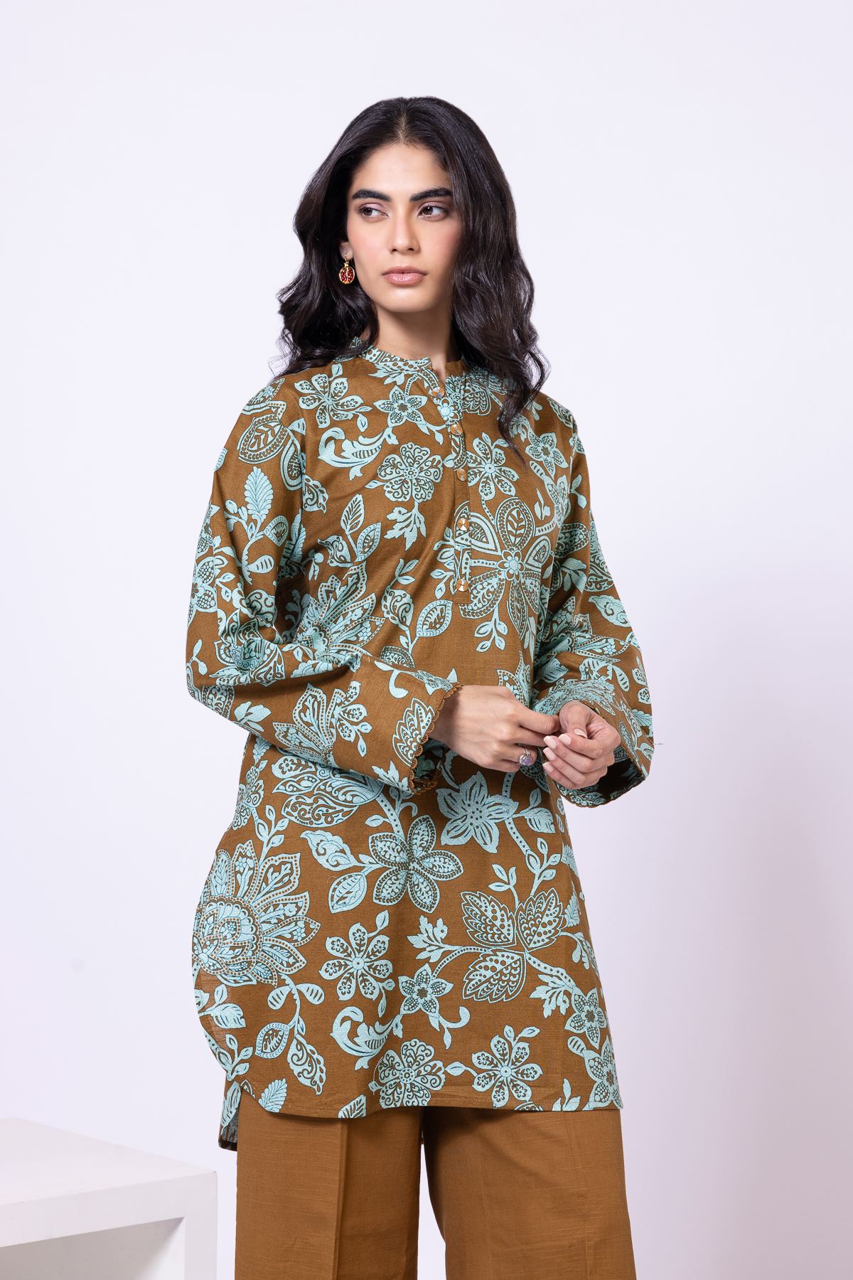 Printed Khaddar Kurta - 25-10-11E6-07TA-VG