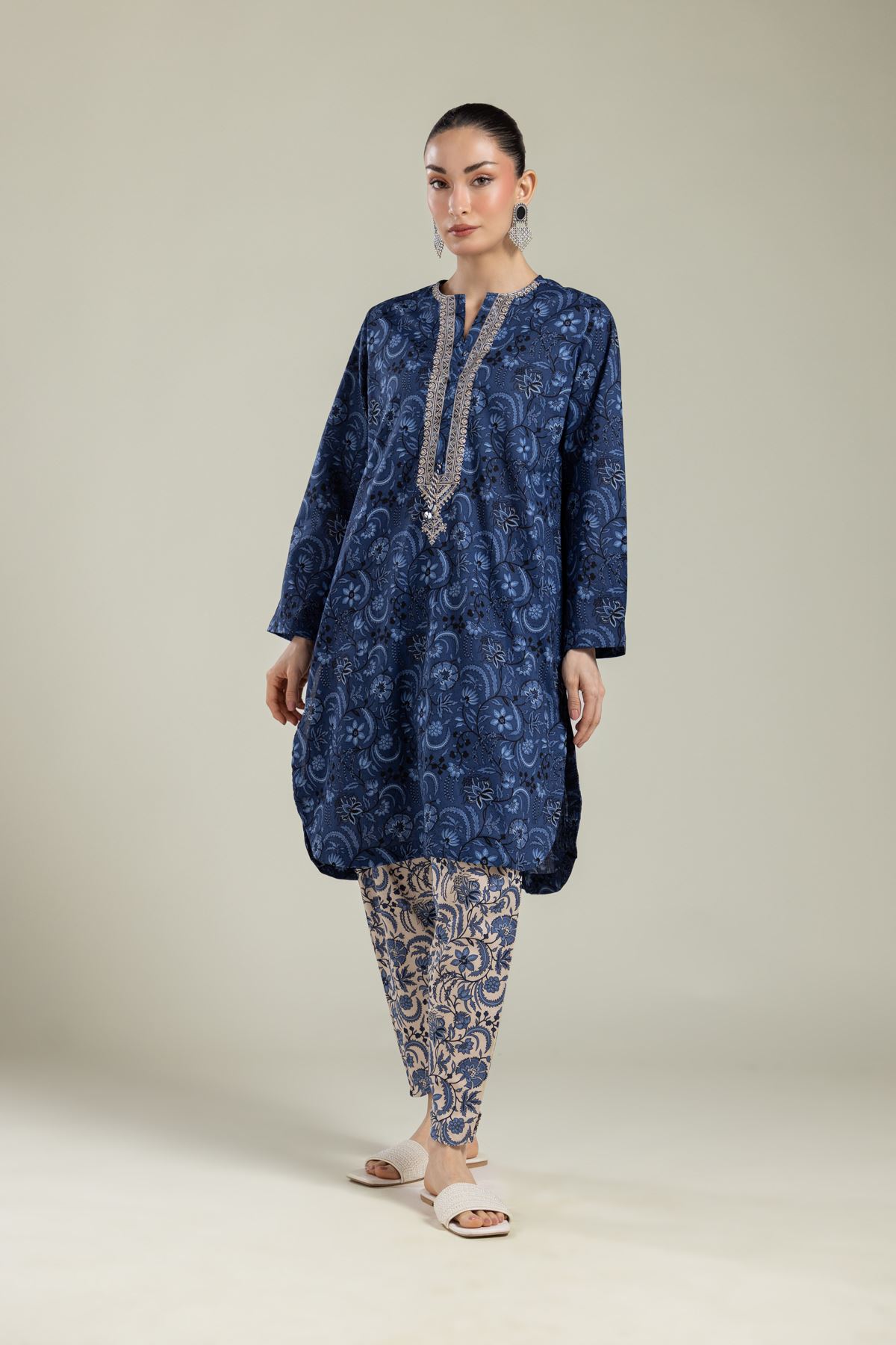 Embroidered Cambric Floral Cambric Shalwar - 1-26-204-A-I1-VG