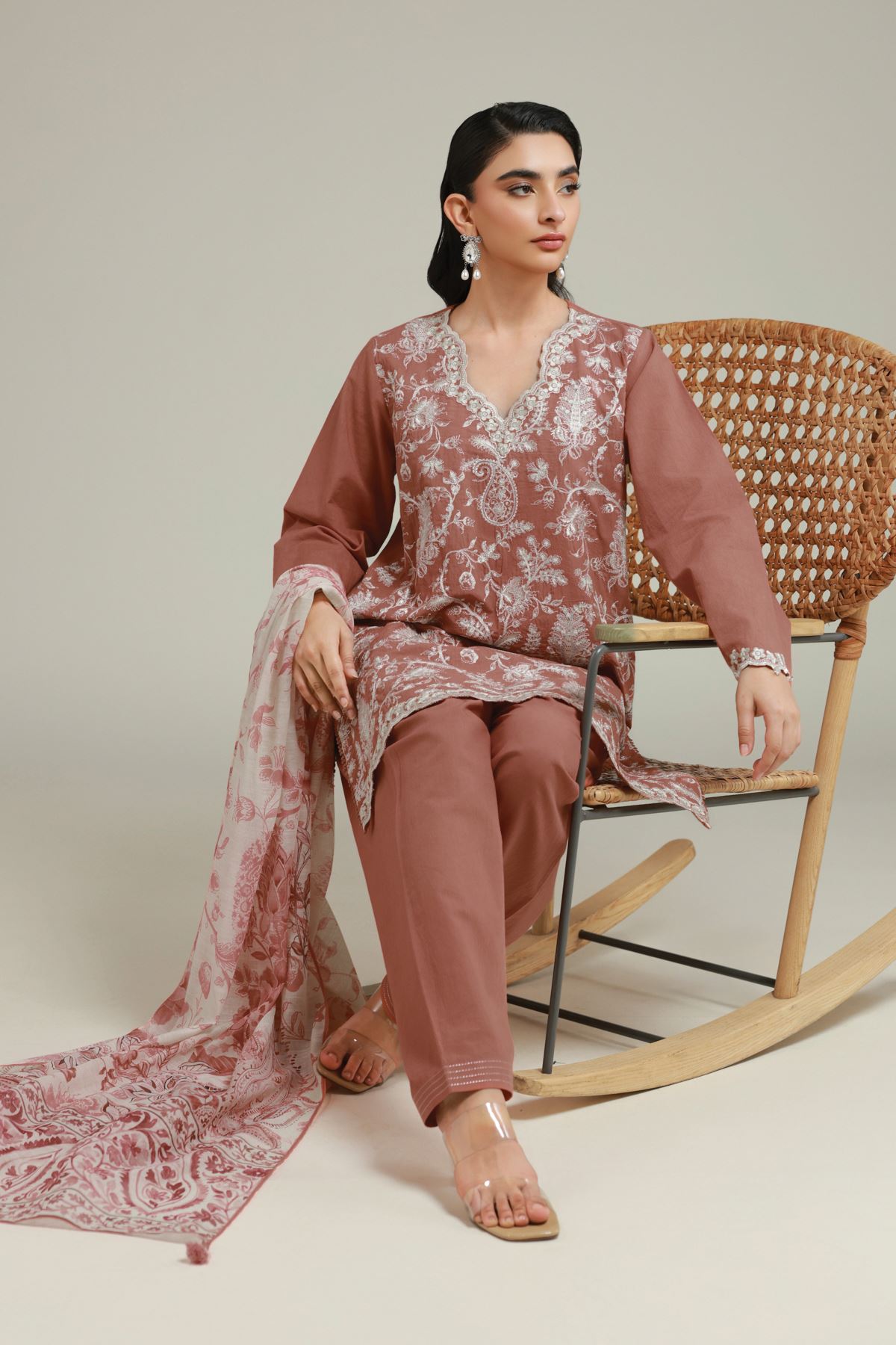 Embroidered Cambric Fabrics 3 Piece - A33-26-103FF2-VG
