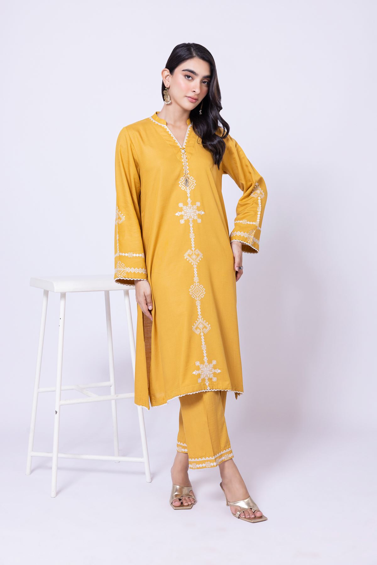 Embroidered Dull Raw Silk Kurta - 25-09-10E1-09TB-VG
