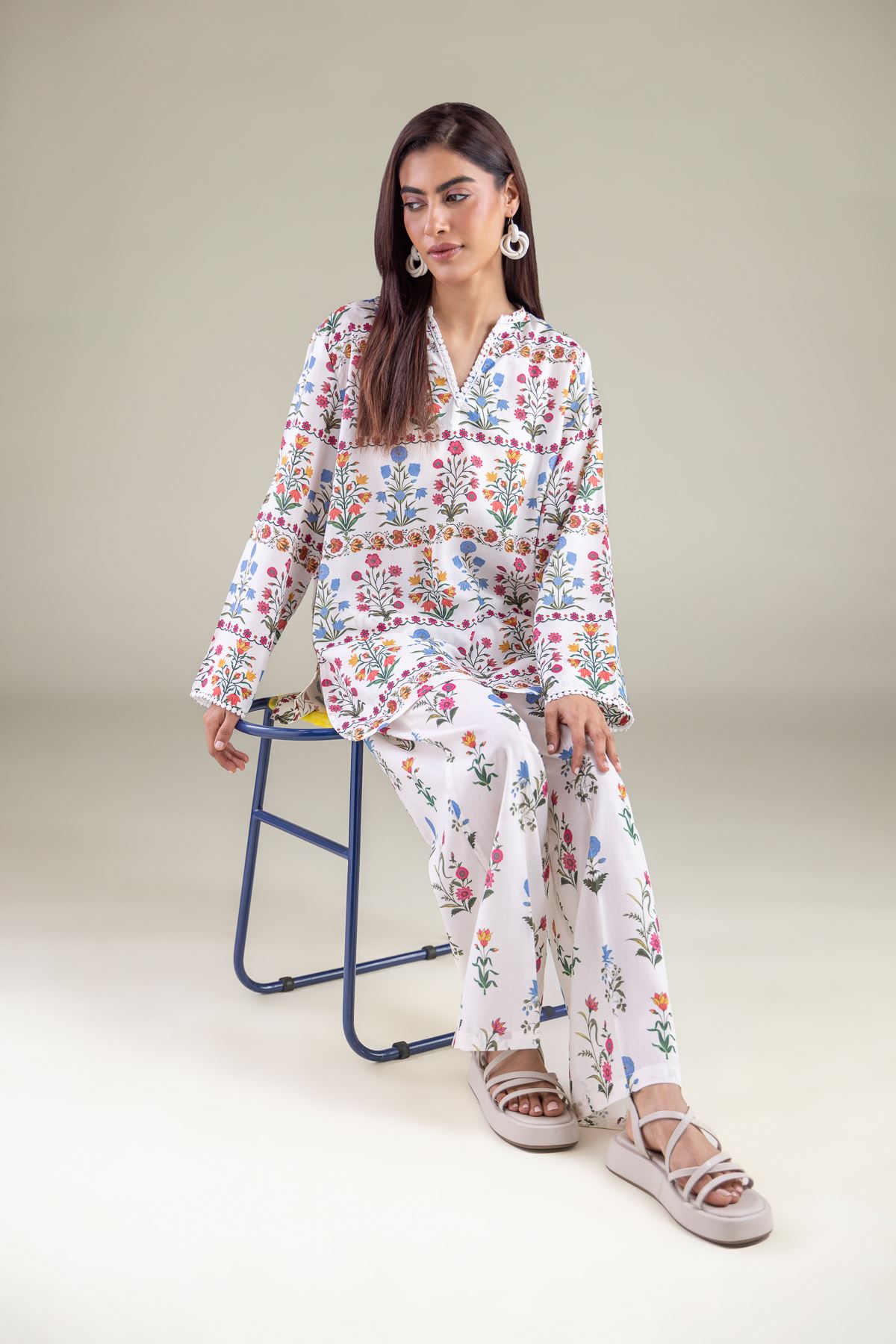 Embroidered Textured Weave Tunic - 1-26-108-A-F-VG