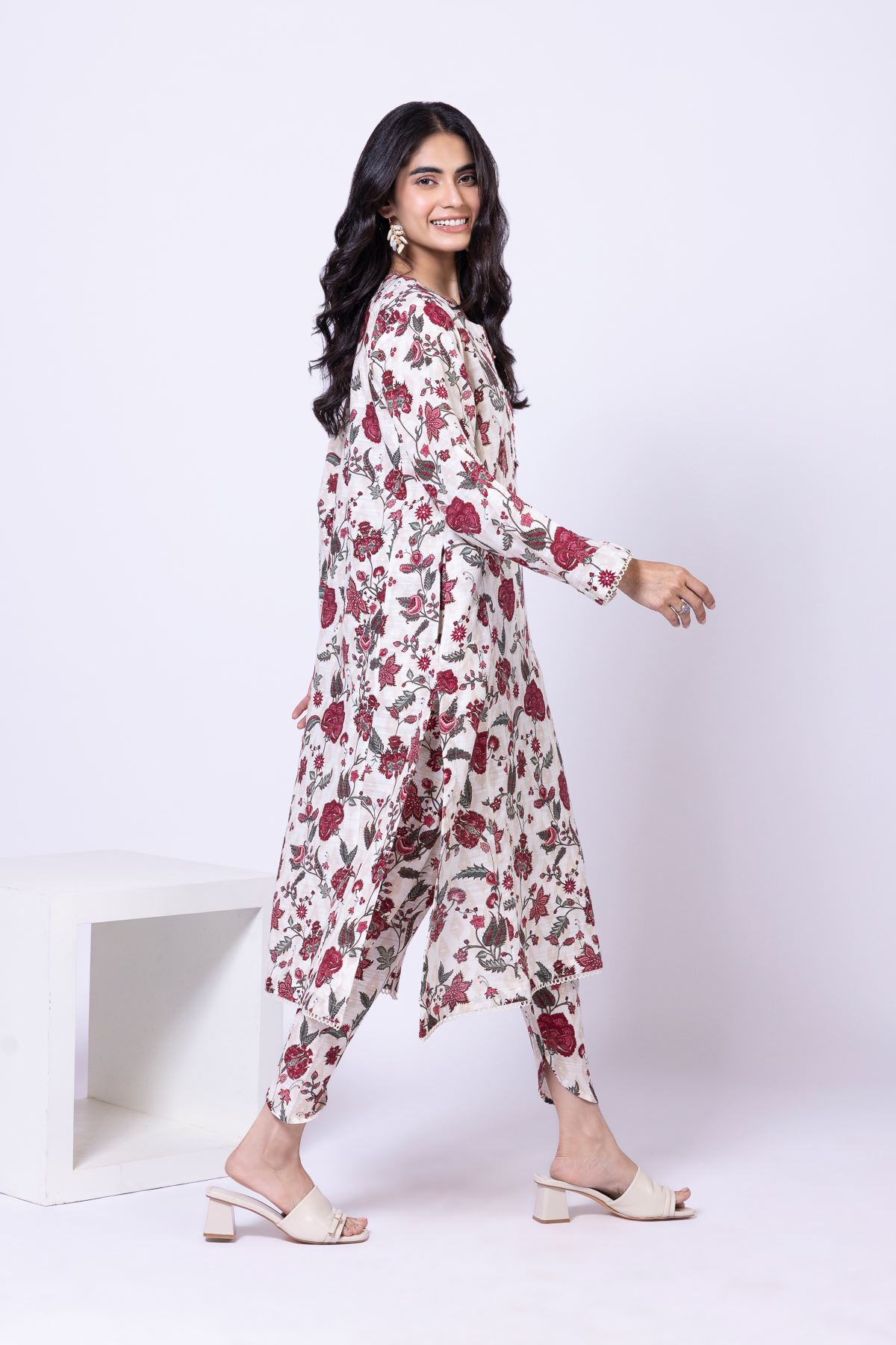 Printed Textured Cotton Shalwar - 25-09-11E3-09TA-VG
