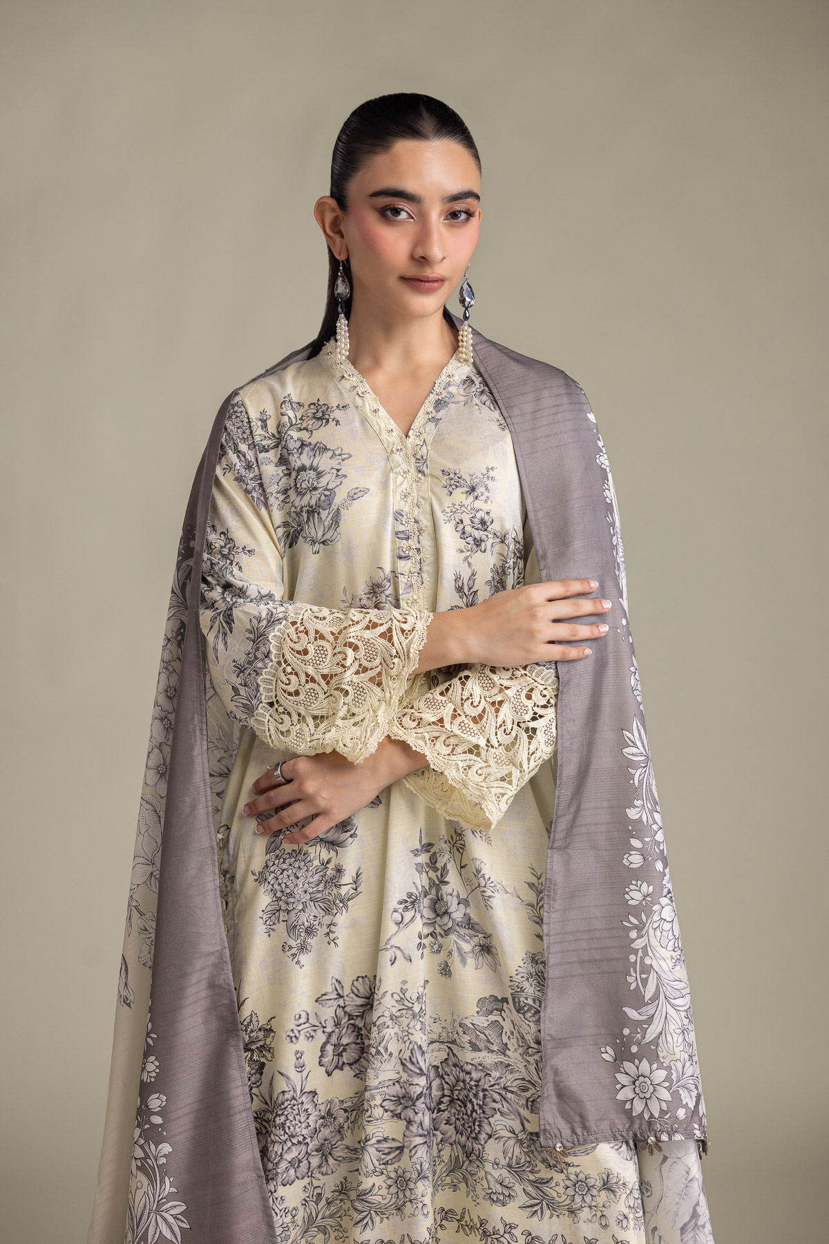 Printed Mesuri Floral Mesuri Dupatta - 1-26-415-A-A1-VG