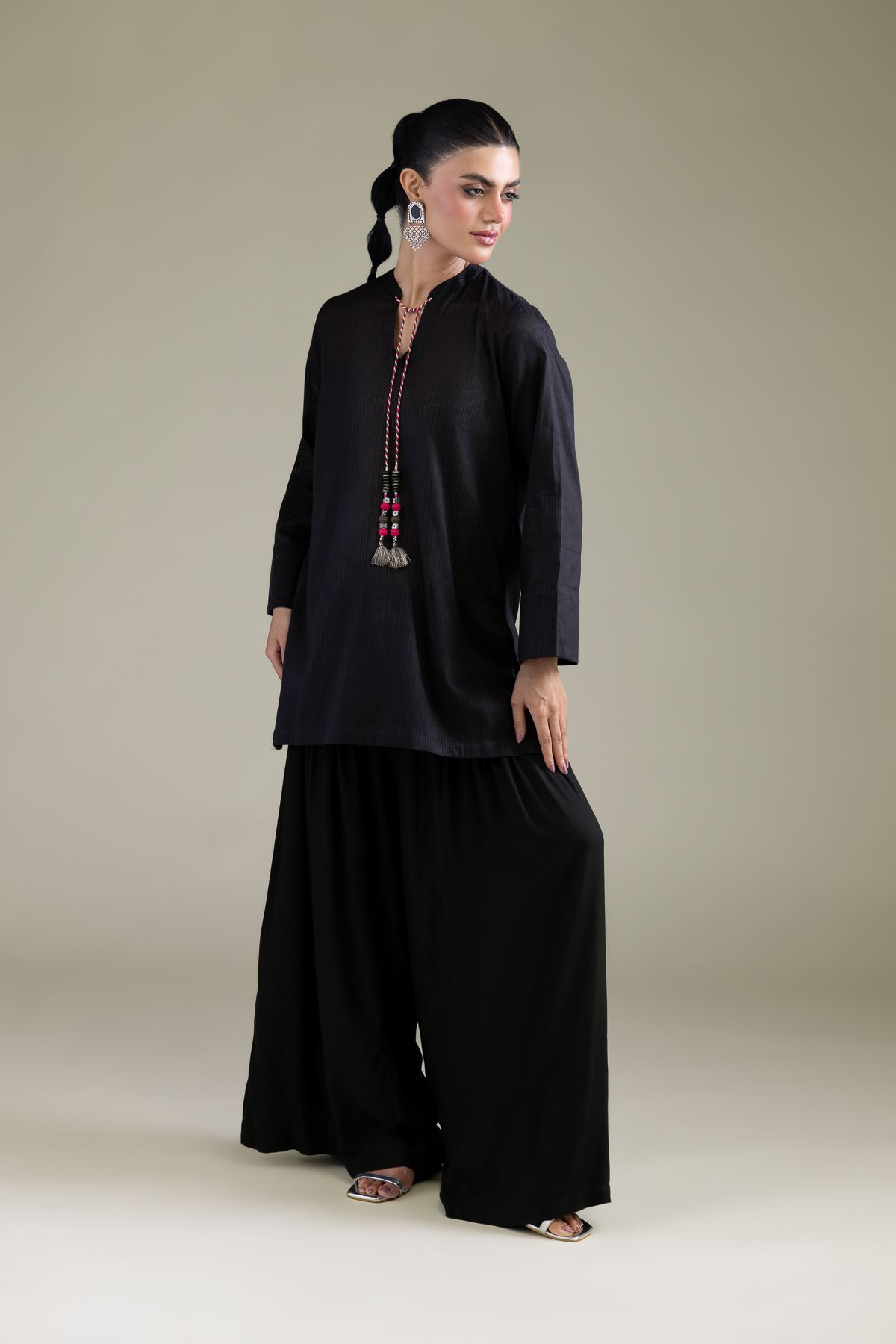 Dyed Cotton Dobby Short Black Kurta - 8-26-209-A-D1-VG