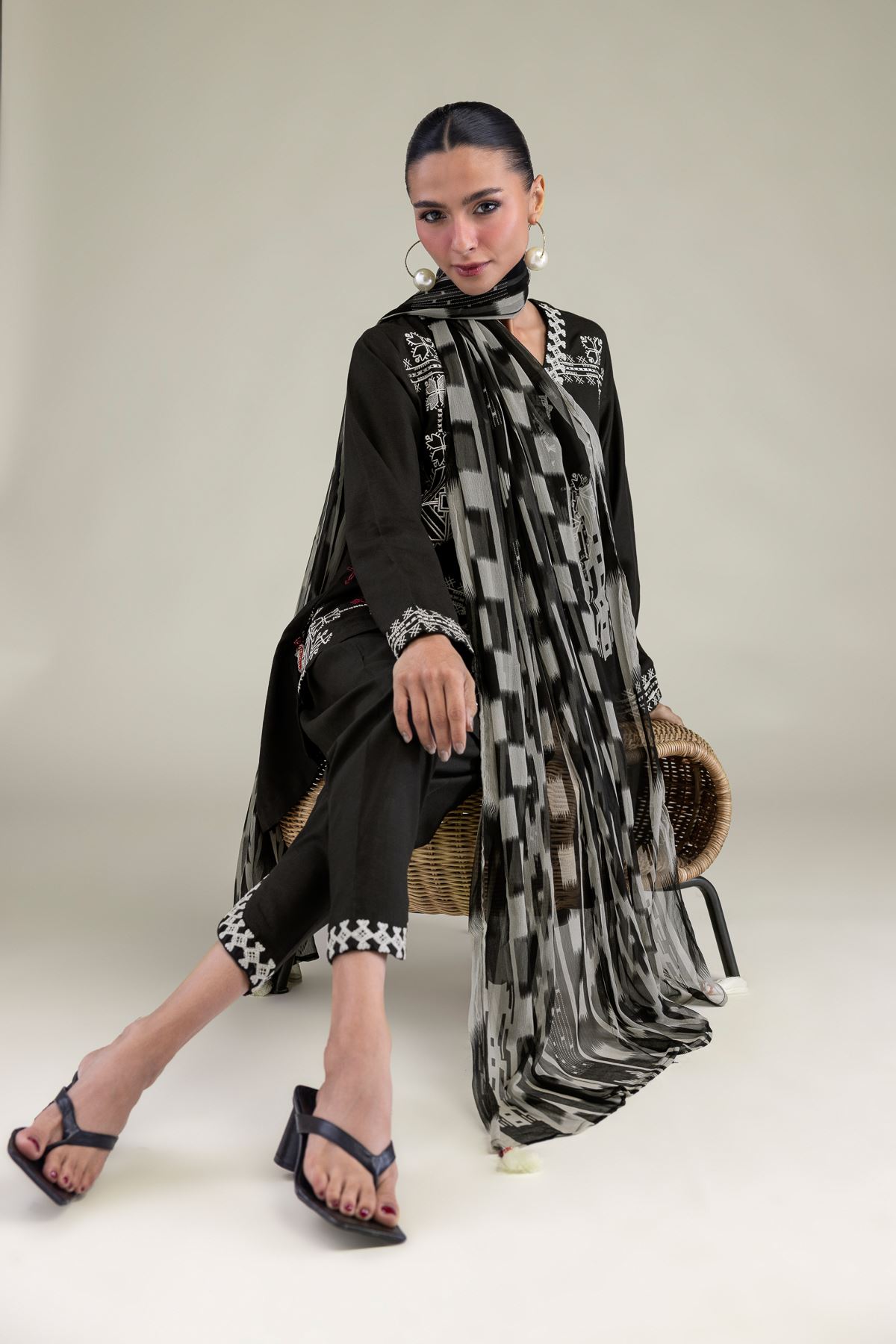 Embroidered Chiffon Black Chiffon Dupatta - 2-26-206-A-H1-VG