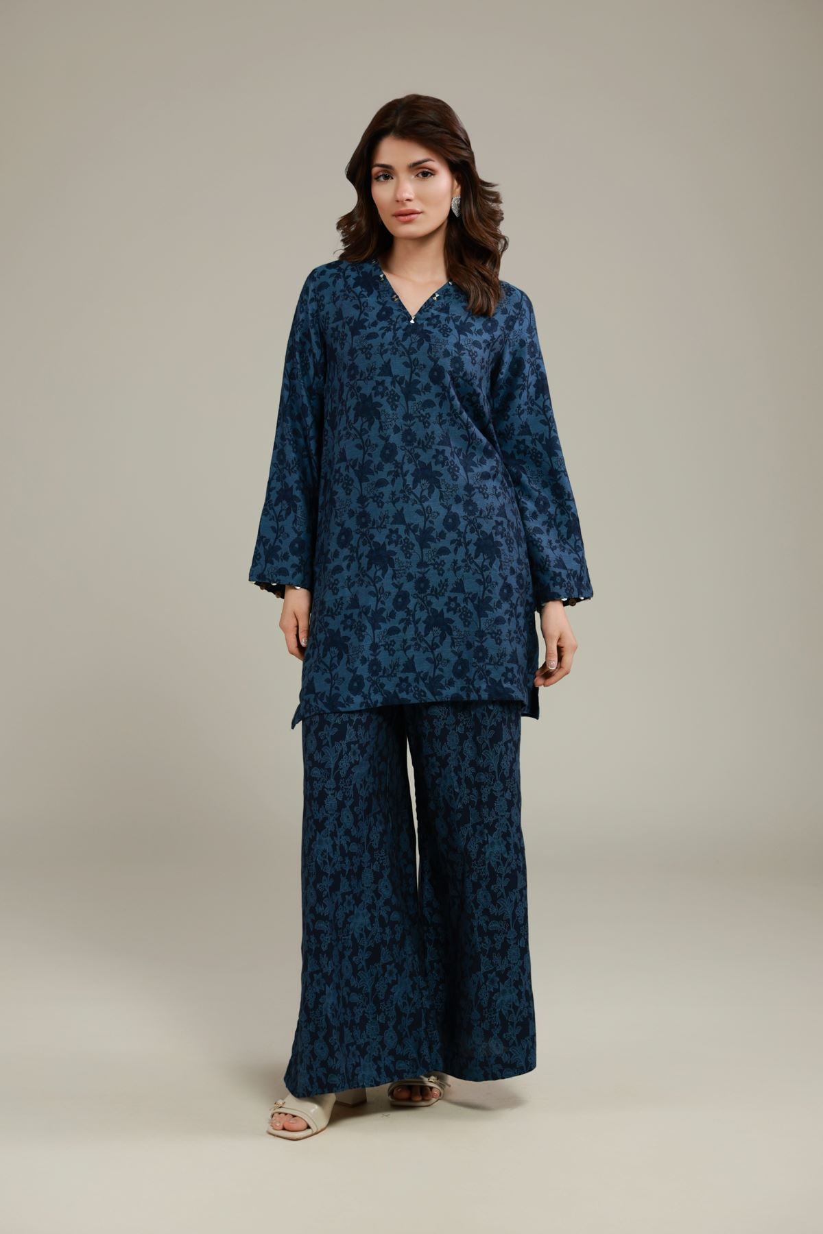 Dyed Jacquard Kurta - 25-09-11E3-07TA-VG