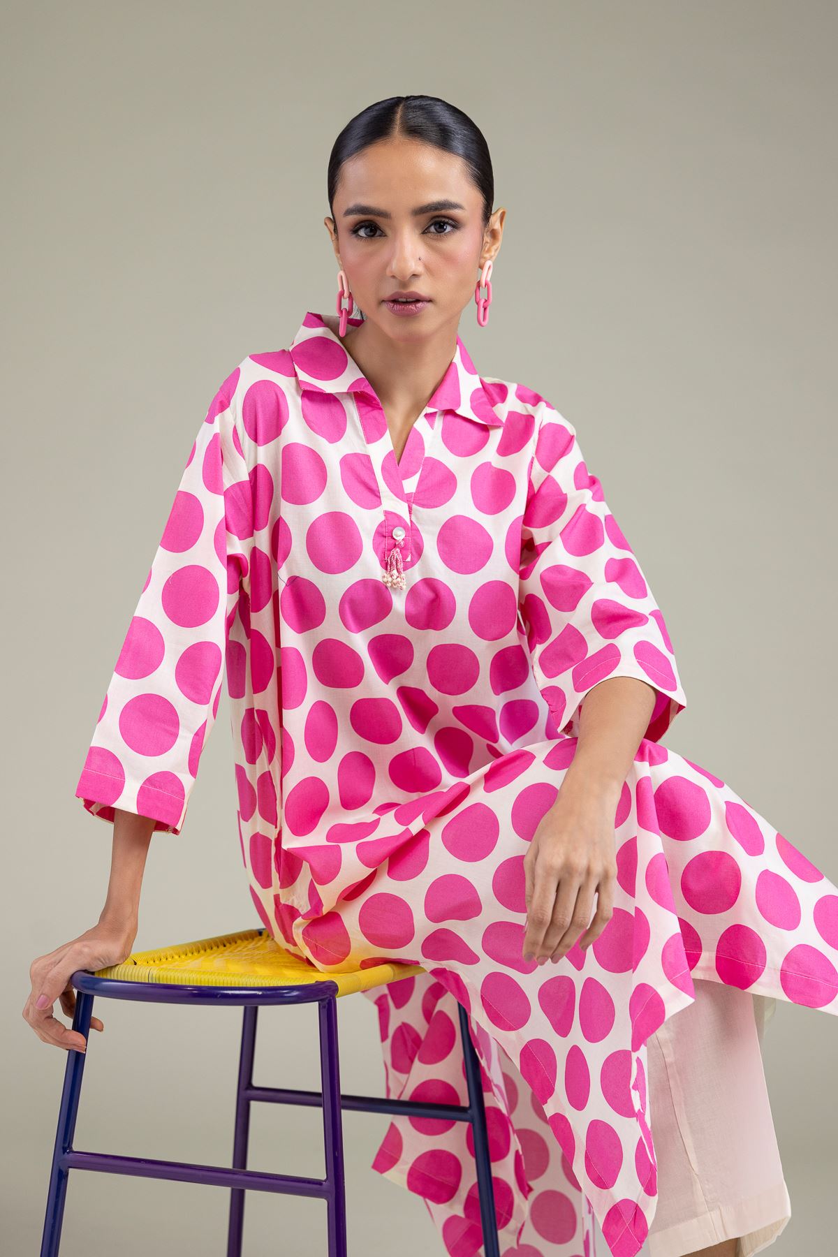 Printed Cambric V-Neck Cambric Kurta - 1-26-206-A-D1-VG