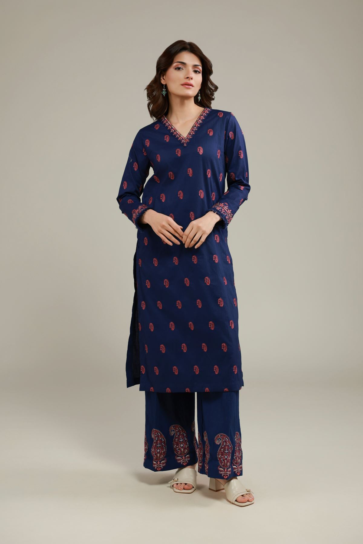 Embroidered Cotton Crinkle Paisley Longline Kurta - 25-10-12E11-07TA-VG