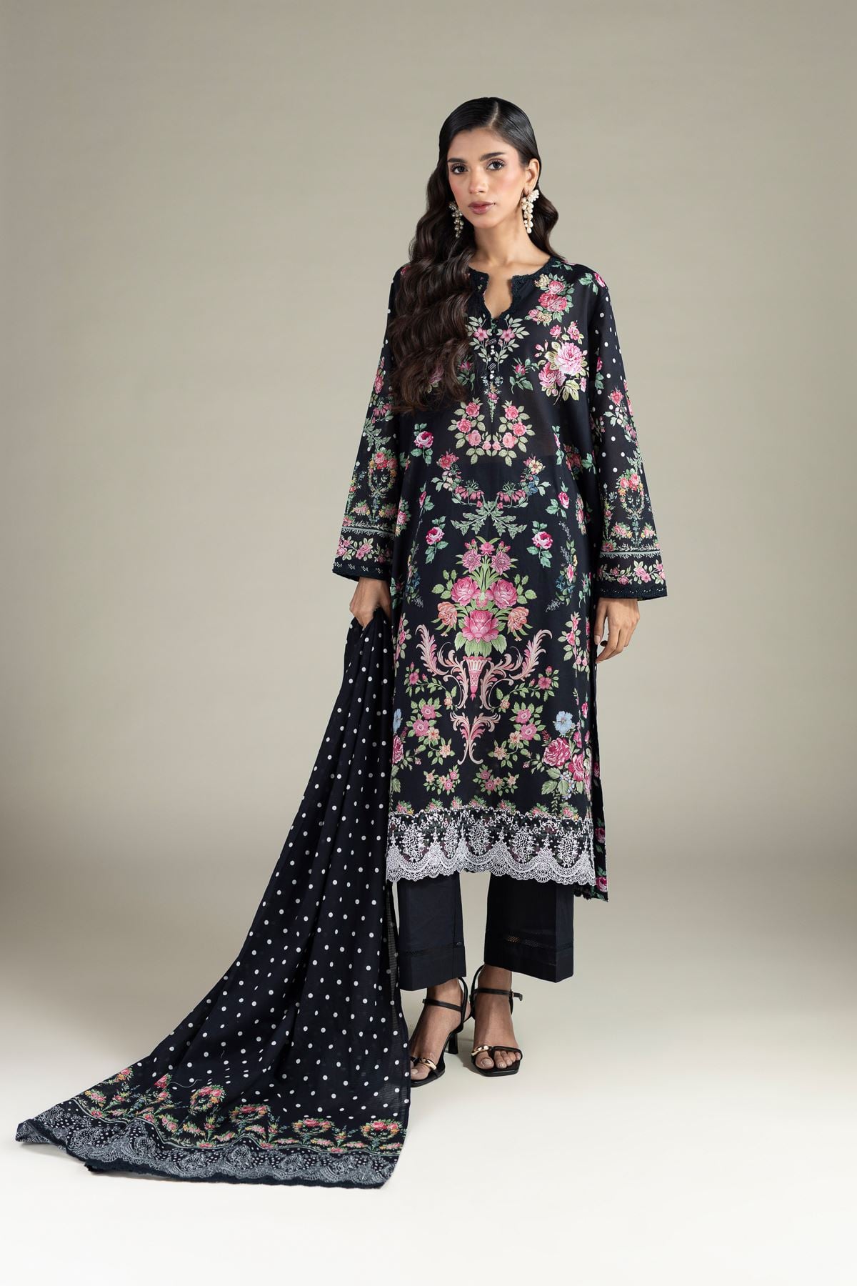 Embroidered Cambric Tailored 3 Piece - T-A22-26-111FJ1-VG