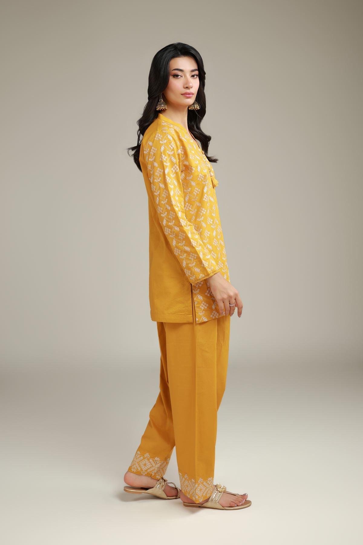 Embroidered Cambric Geometric Tapered Shalwar - 25-09-10E2-06TA-VG