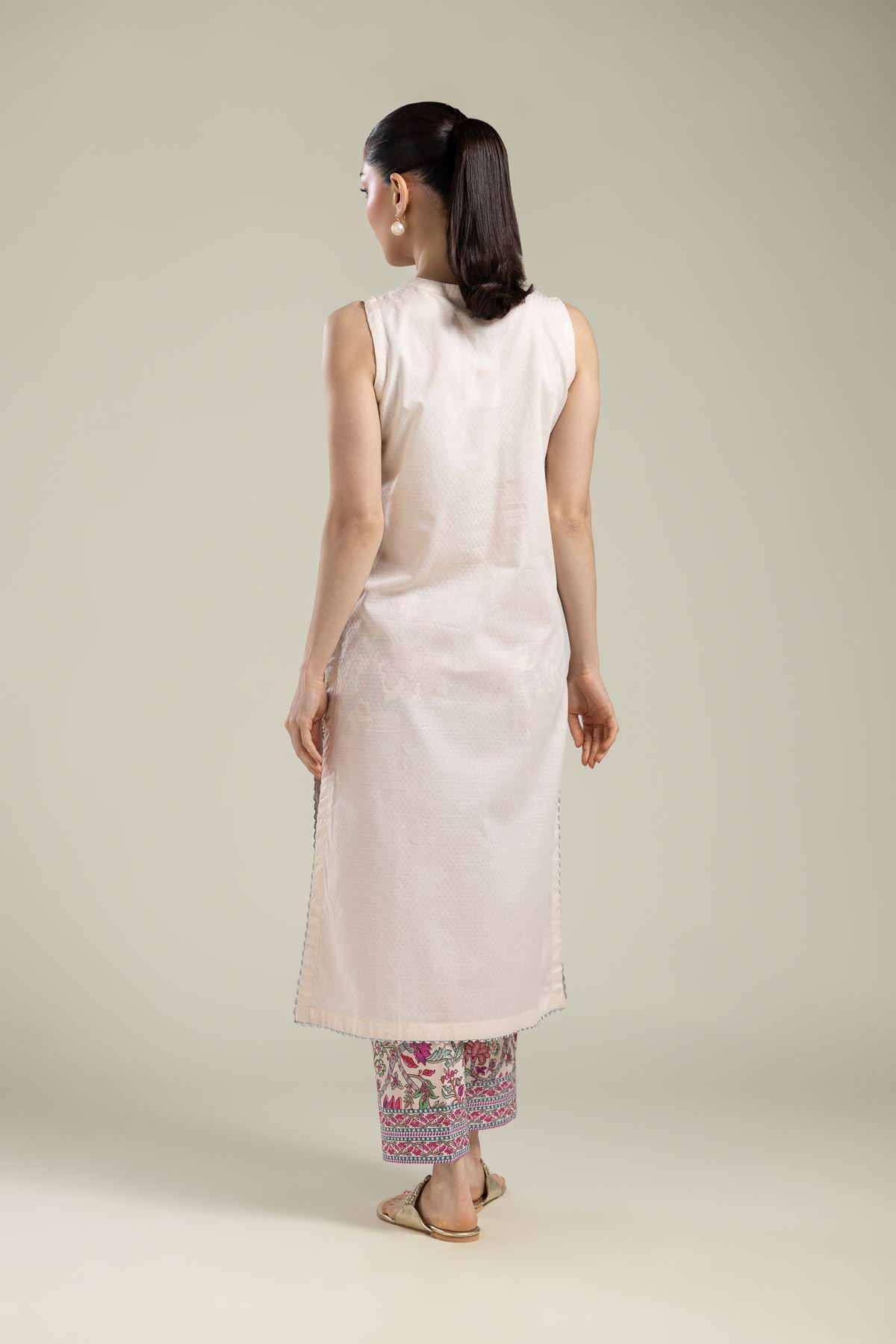 Embroidered Cotton Dobby Cotton Floral Kurta - 1-26-106-A-D-VG