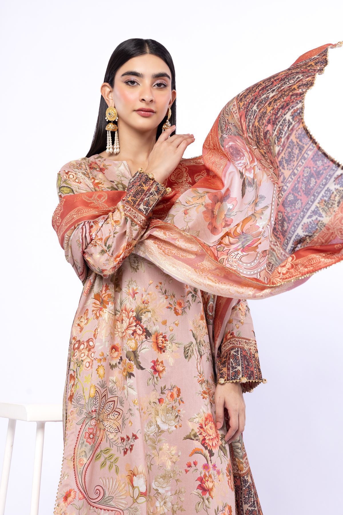 Printed Jacquard Tailored 3 Piece - T-A33-26-104FD2-VG