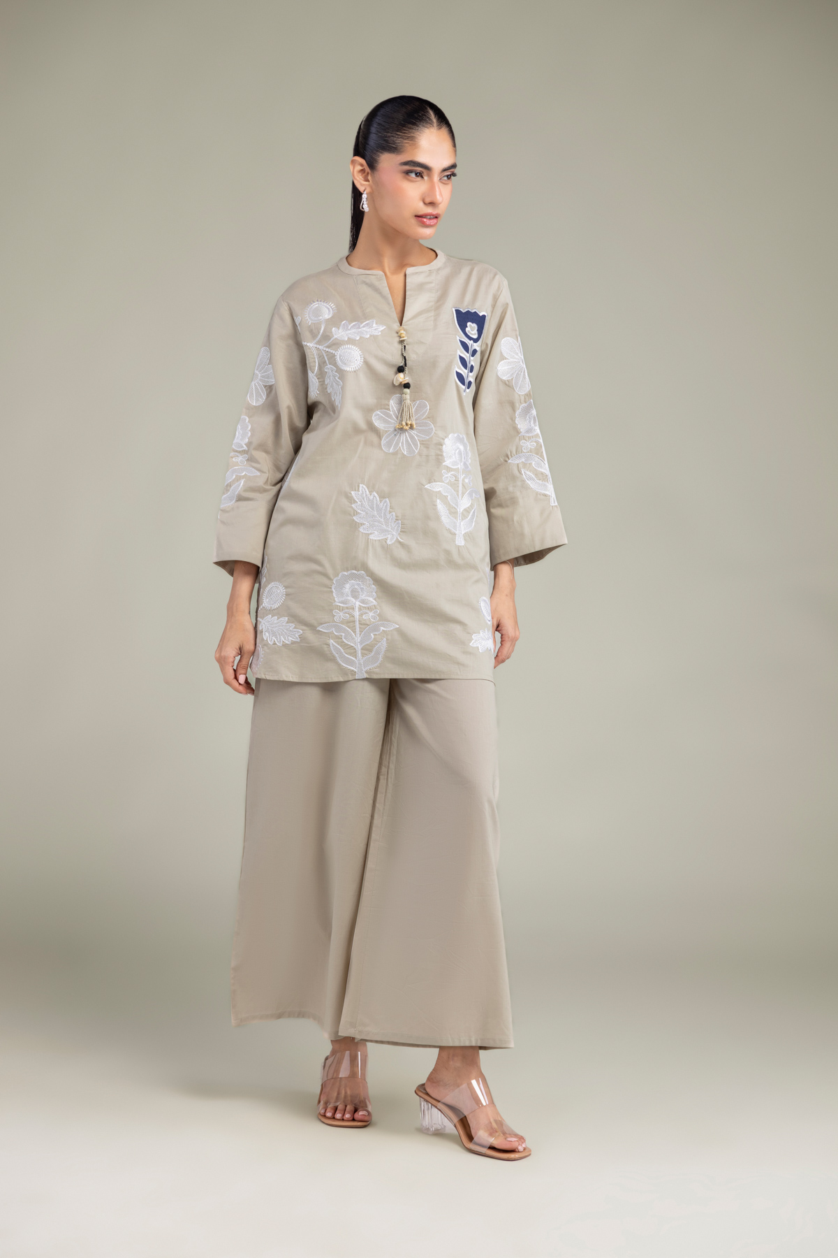 Embroidered Cambric Floral Cambric Tunic - 1-26-102-A-F-VG