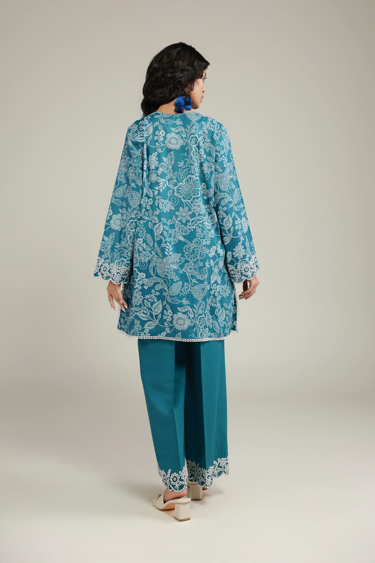 Embroidered Lawn 2 Piece Outfit - 1-26-145-A-C-VG