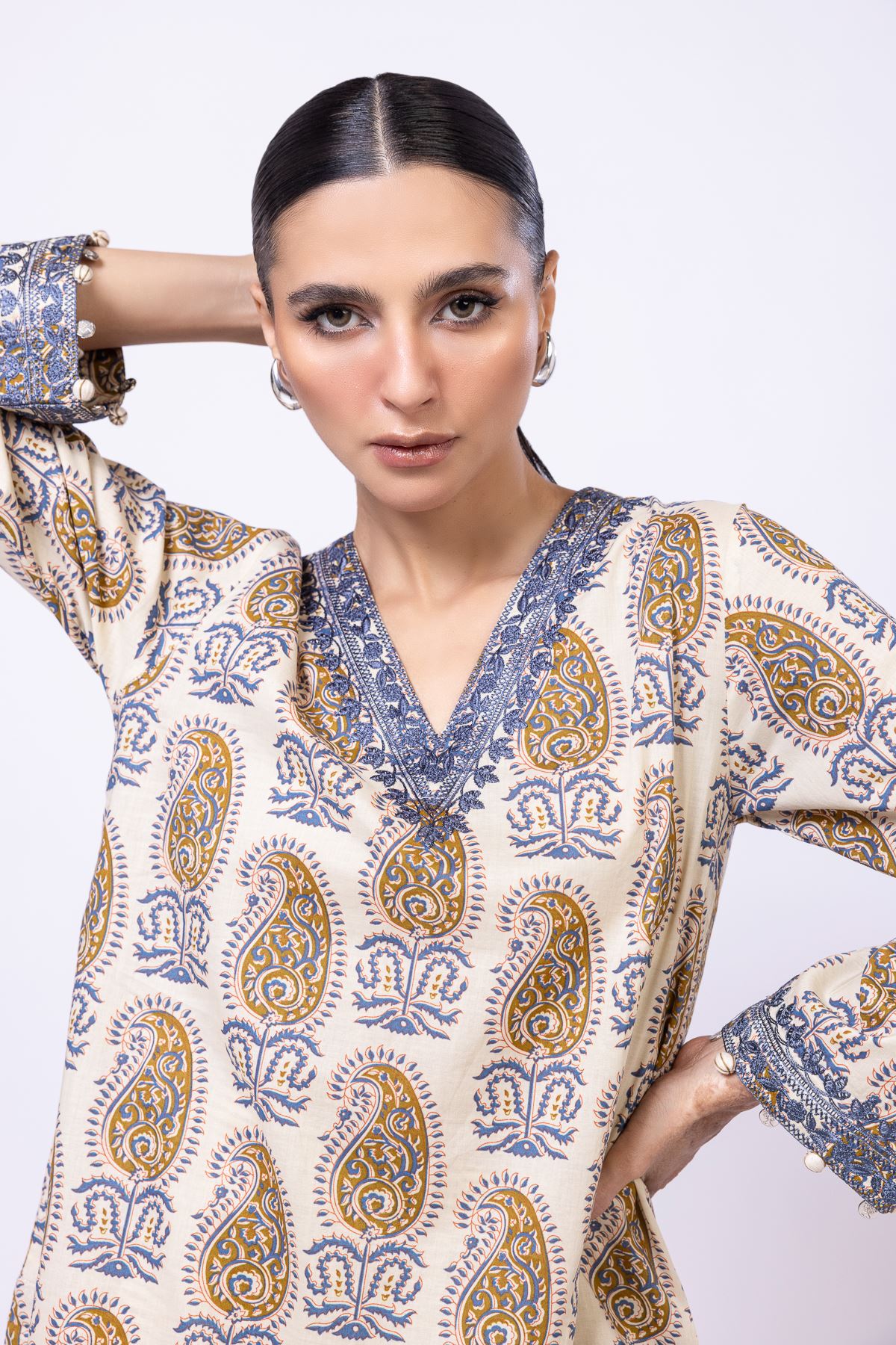 Embroidered Cambric Kurta - OTD4-EX22-08TA-VG