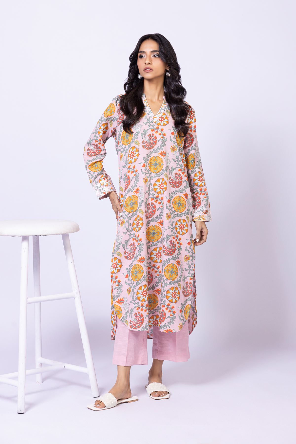 Embroidered Khaddar Kurta - OTD4-EX28-04TA-VG