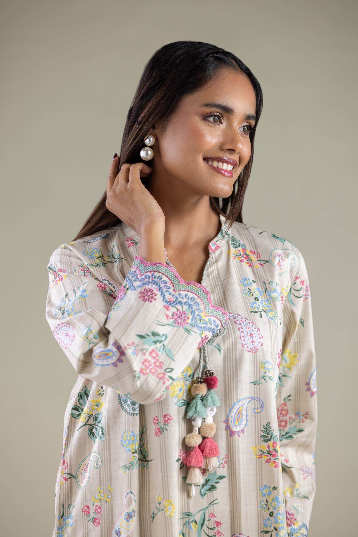 Embroidered Textured Cotton Kurta - 25-00-X2-08TB-VG